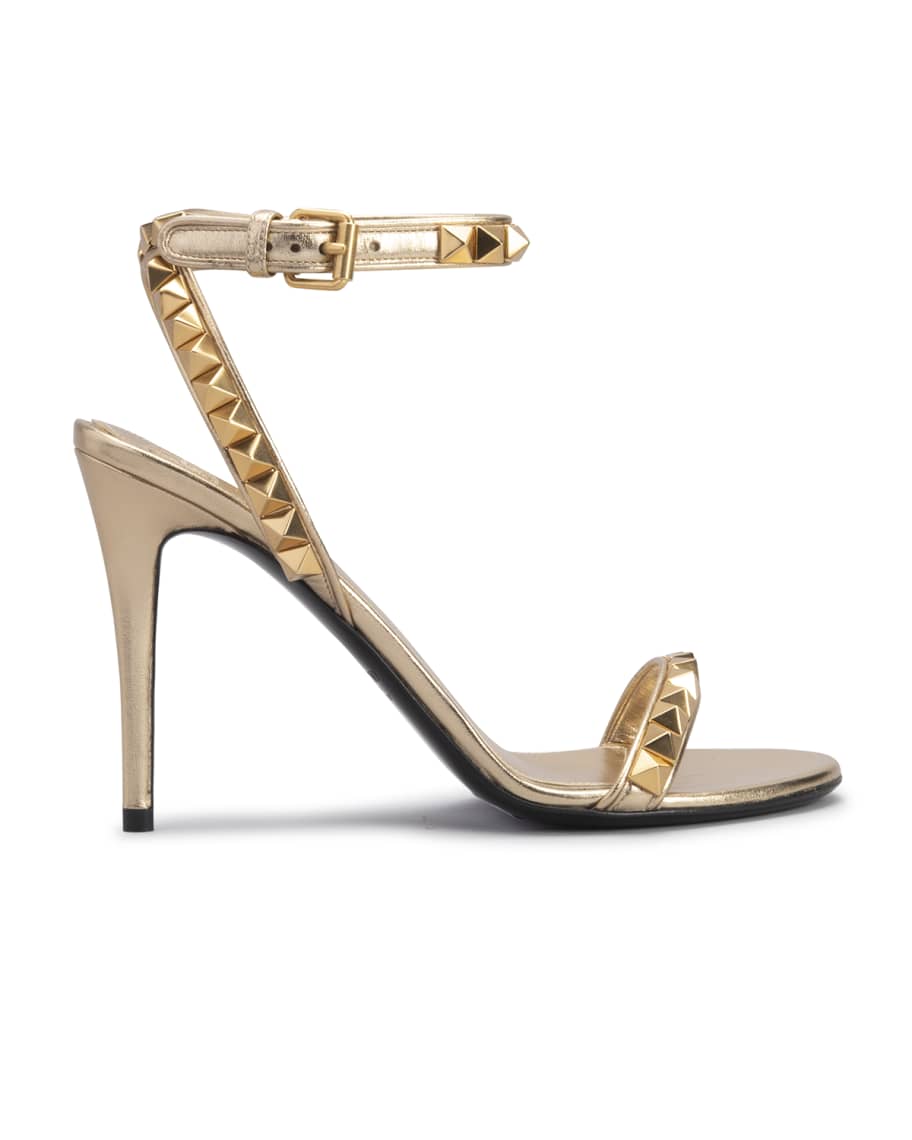 VALENTINO スパイクバングル ゴールド Rockstud Metal Bangle for Woman in Gold | Valentino US