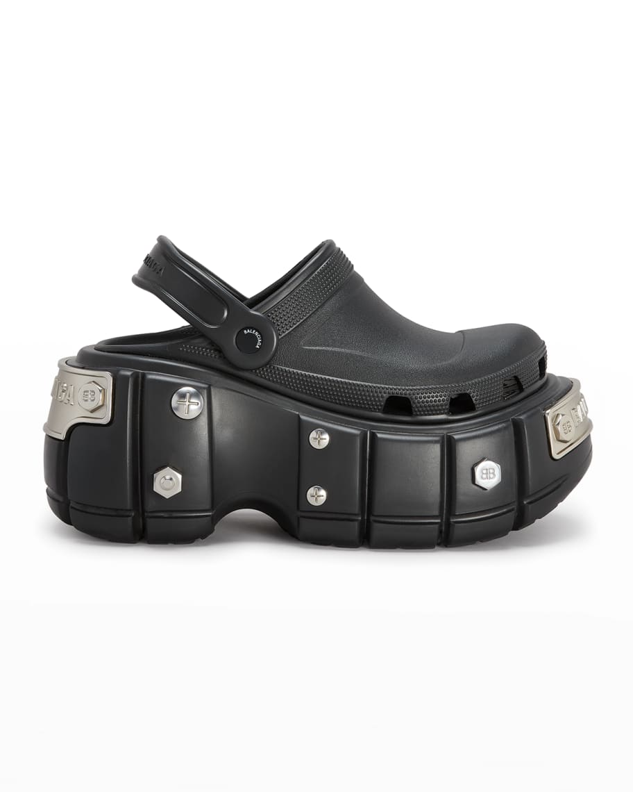 sortie etnisk dilemma Balenciaga x Crocs™ Men's Hardcrocs™ Platform Clogs | Neiman Marcus