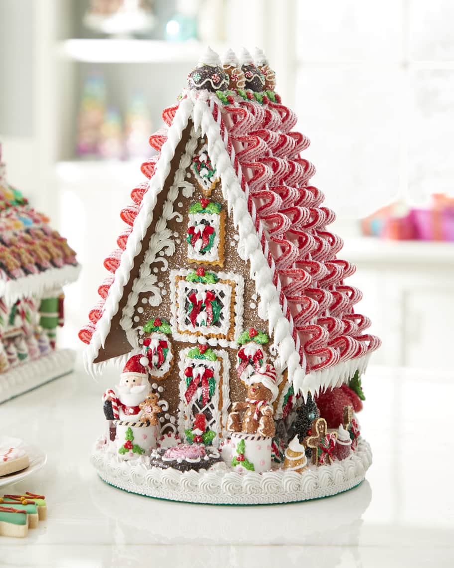 w/tax $265 Details about   Neiman Marcus Sweet Savannah Dutch Village 1 Gingerbread House 