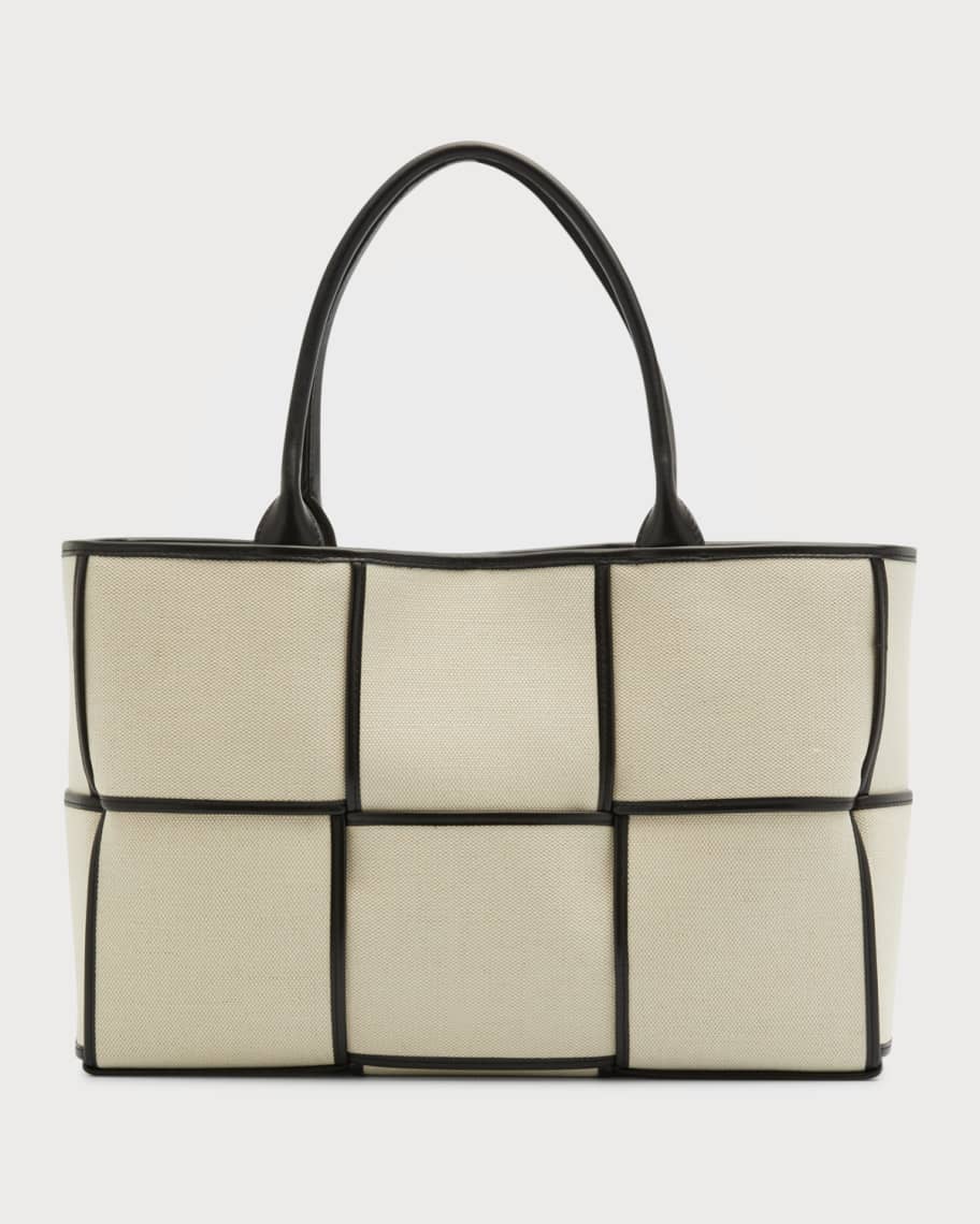 Why Bottega Veneta's Andiamo Tote Is the Luxe New It Bag