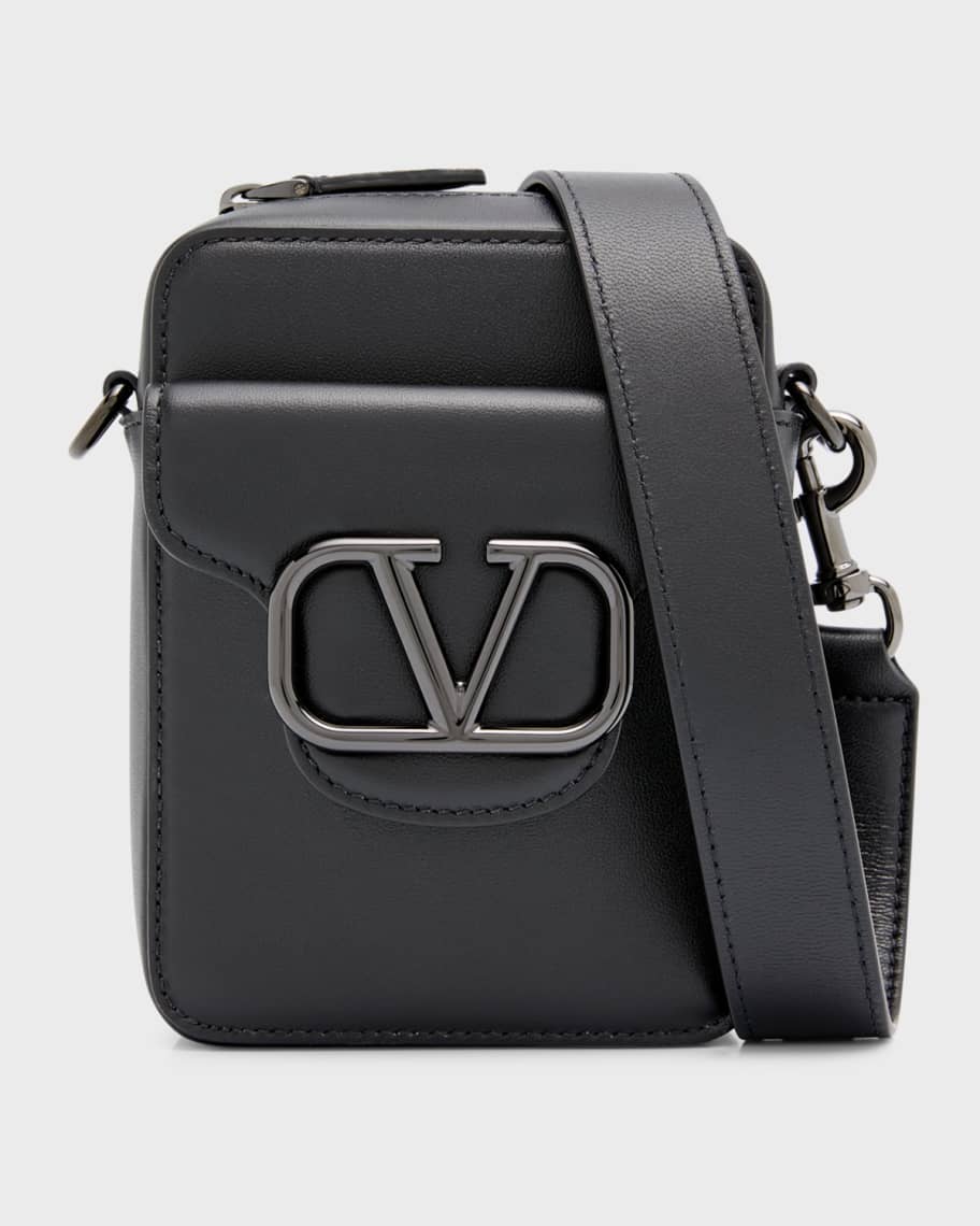 【関税＆送料込み】Valentino Garavani Leather Crossbody Bag 関税＆送料込み】Valentino Garavani Leather Crossbody Bag