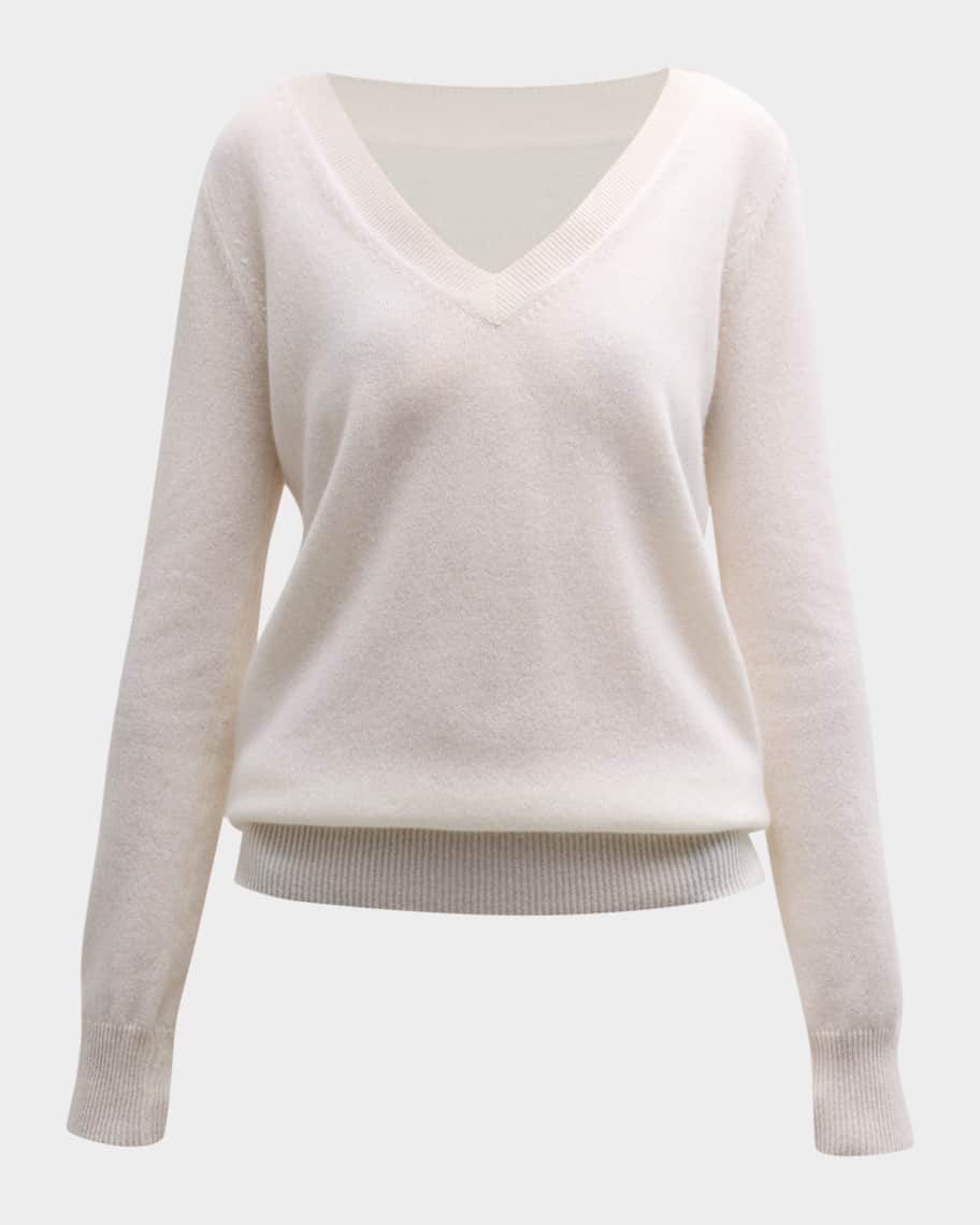 Neiman Marcus Cashmere Collection Cashmere Classic V-Neck Sweater