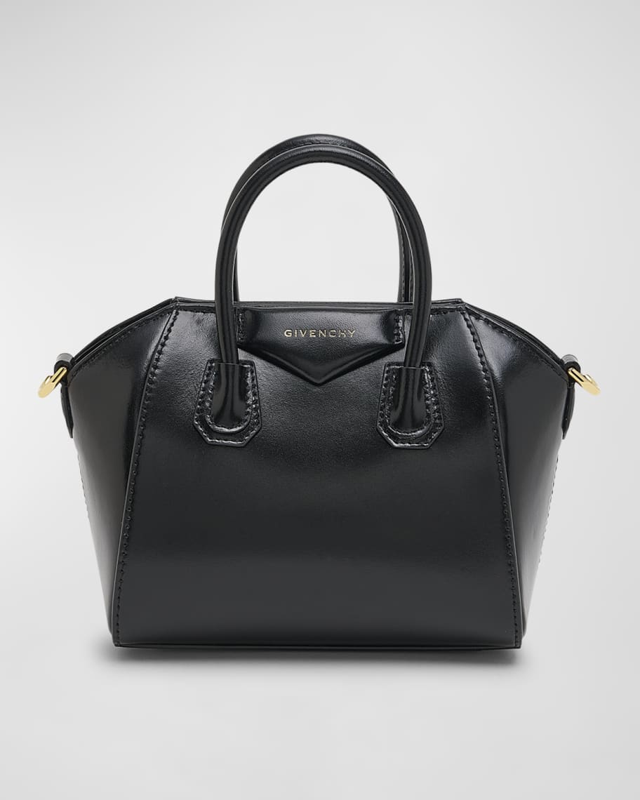 【GIVENCHY】ANTIGONA ラージ トートバッグ GIVENCHY PERFORATED LEATHER LARGE STAR ANTIGONA TOTE BAG