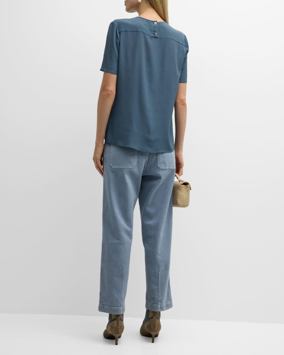 Image 3 of 6: Classic Crewneck T-Shirt