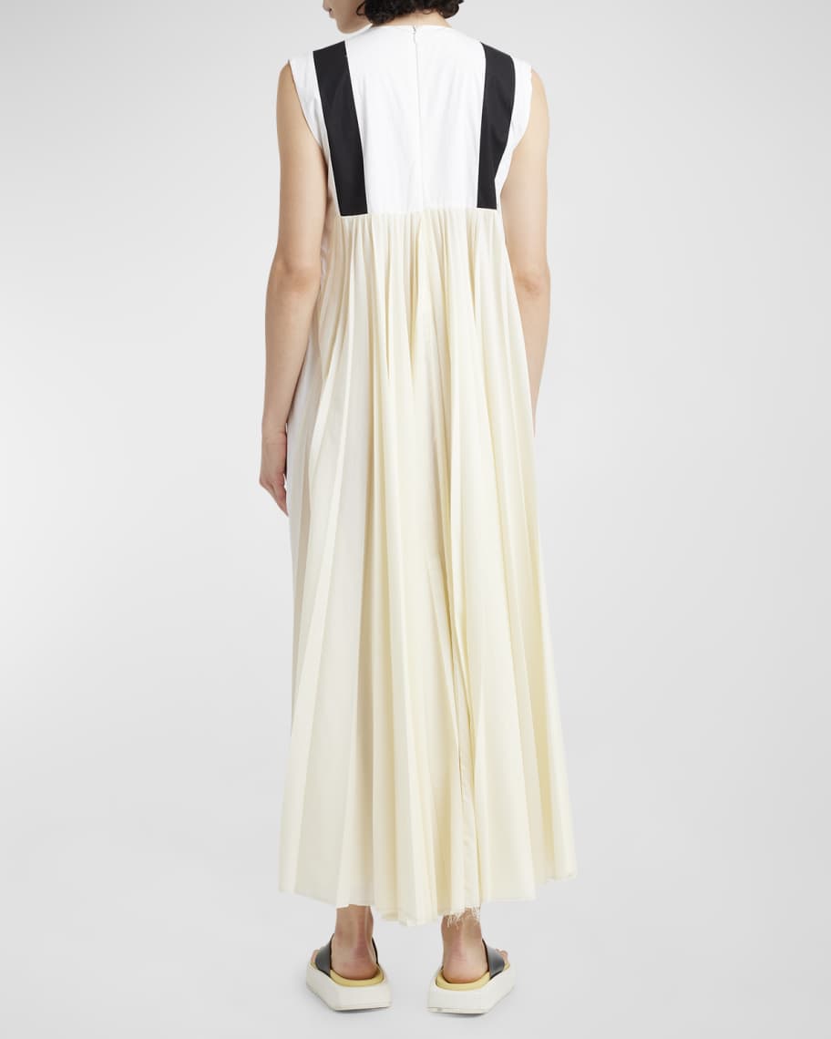 Image 3 of 6: Colorblock Pleated Maxi Dress