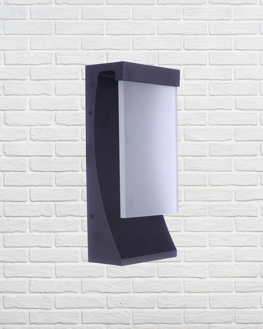 Ellington Vault 1-Light LED Outdoor Wall Mount, 15