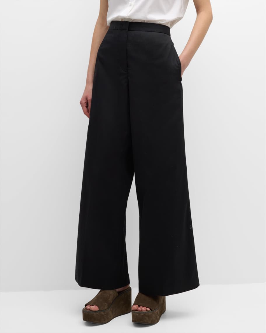 Pre-owned: Fabiana Pigna Wide Leg Cropped Trousers in Black