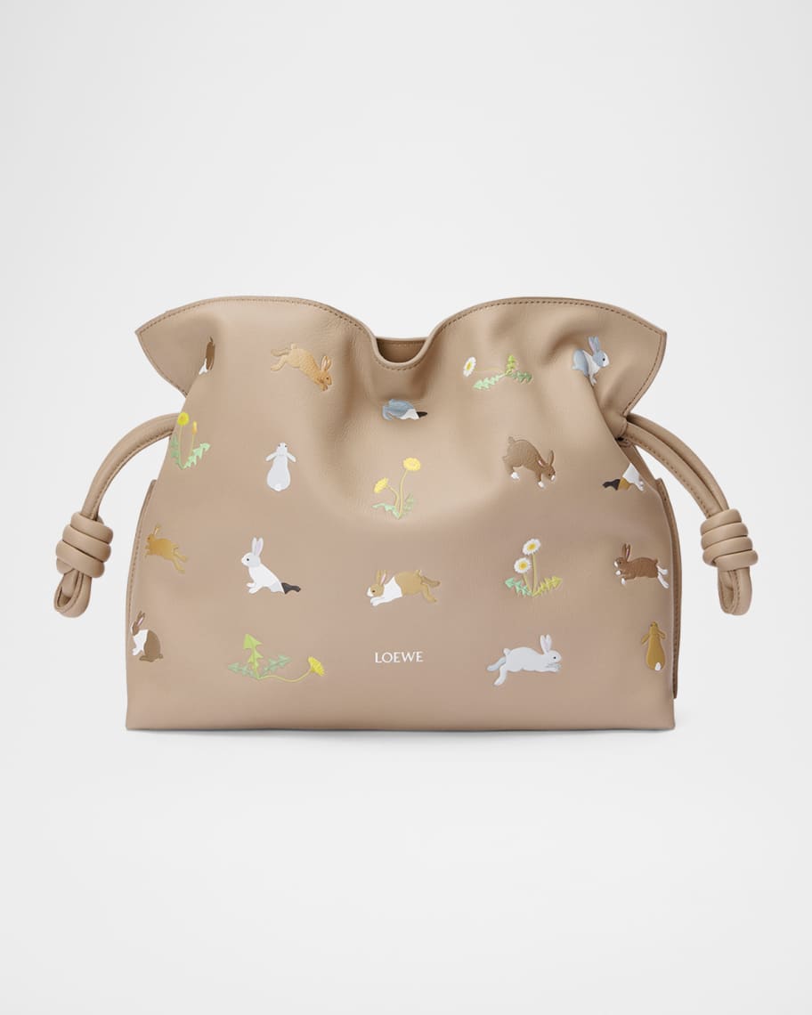 LOEWE Suna Fujitaコラボ Flamenco clutch mini squid bag Loewe Squid mini Flamenco clutch in nappa calfskin | REVERSIBLE