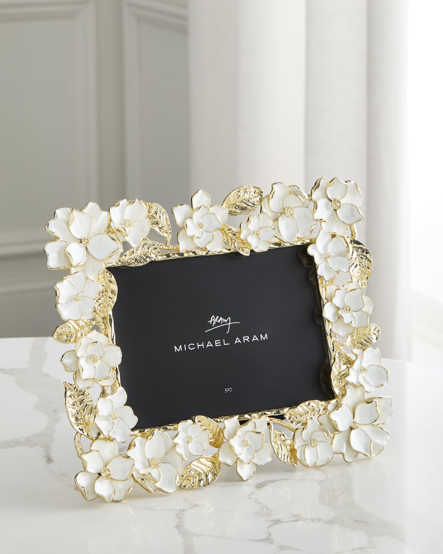Gardenia Sculpted Frame, 5" x 7"