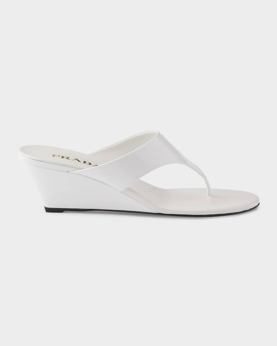 PRADA ガーメント Prada Patent Leather Thong Sandals | Neiman Marcus