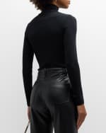 Image 5 of 6: FRAME Ribbed Turtleneck Top