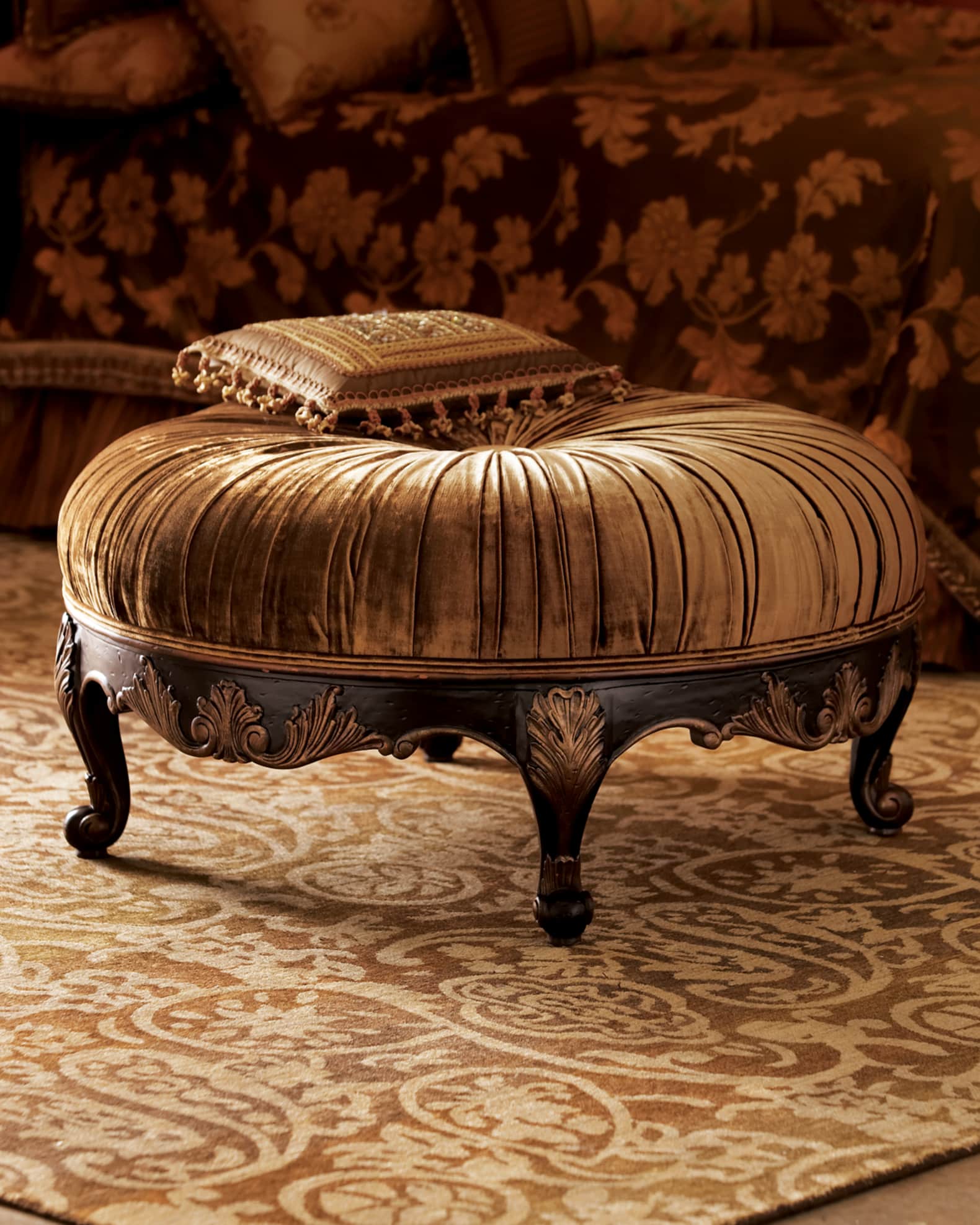Scala Round Velvet Ottoman 0