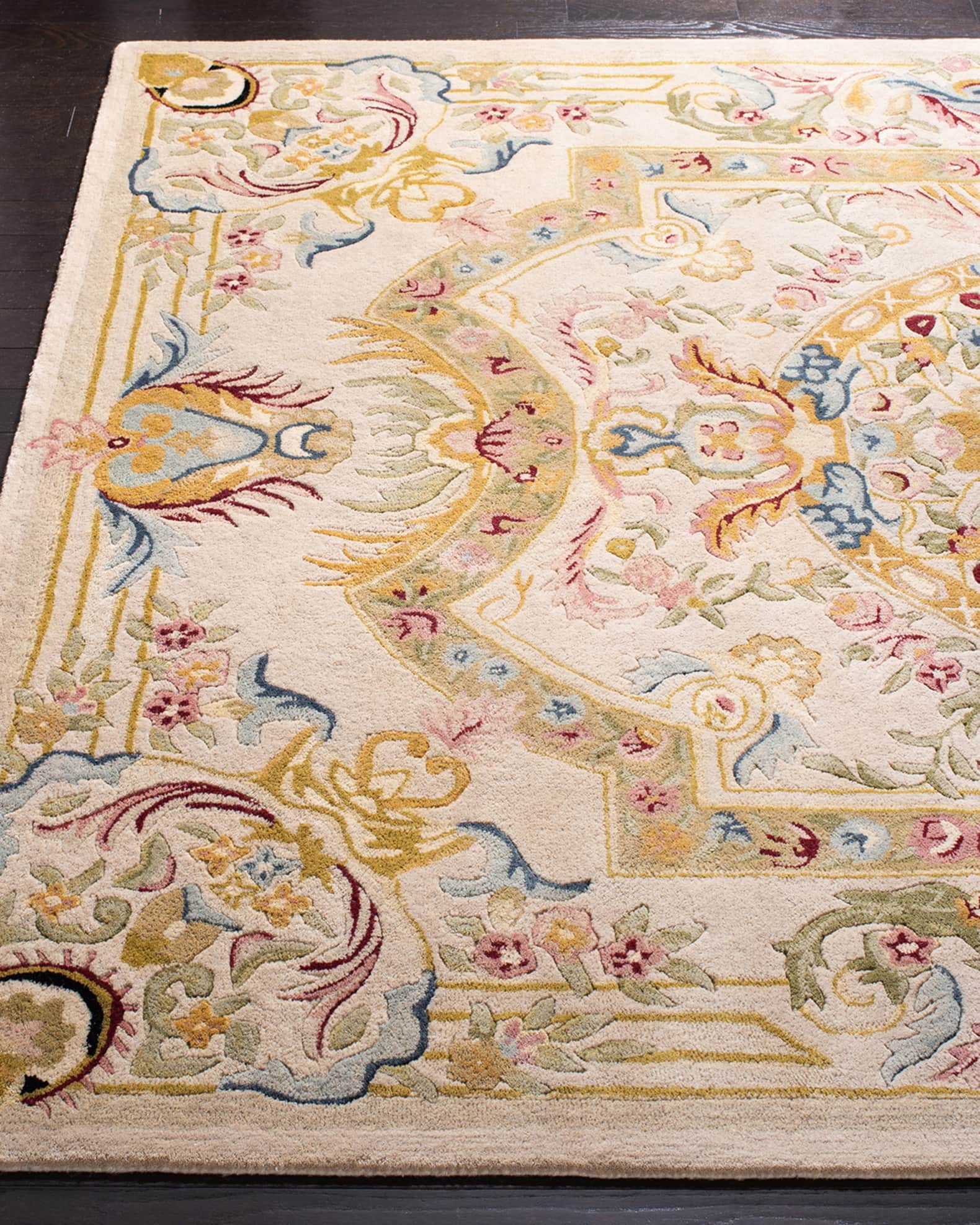 Feather Medallion Rug 1