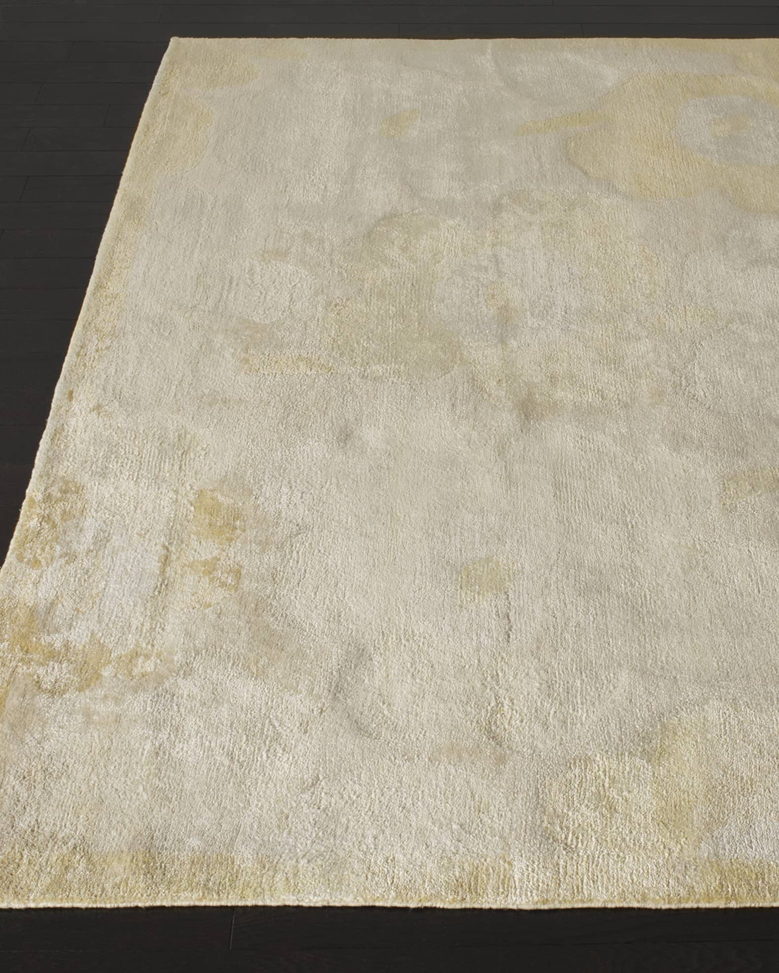 Safavieh Fabiola Floral Rug, 9' x 12' Neiman Marcus