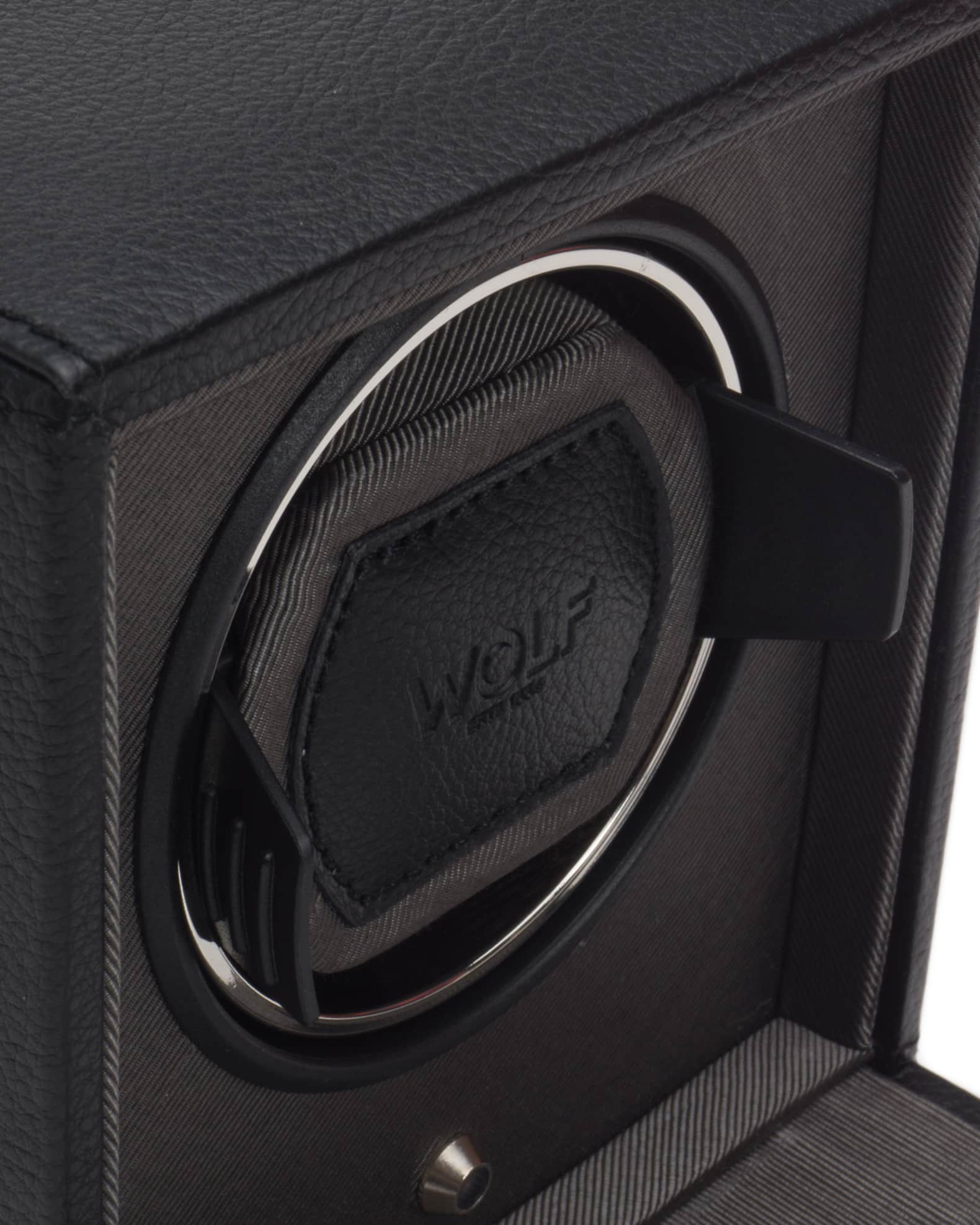 Cub Watch Winder with Cover 1