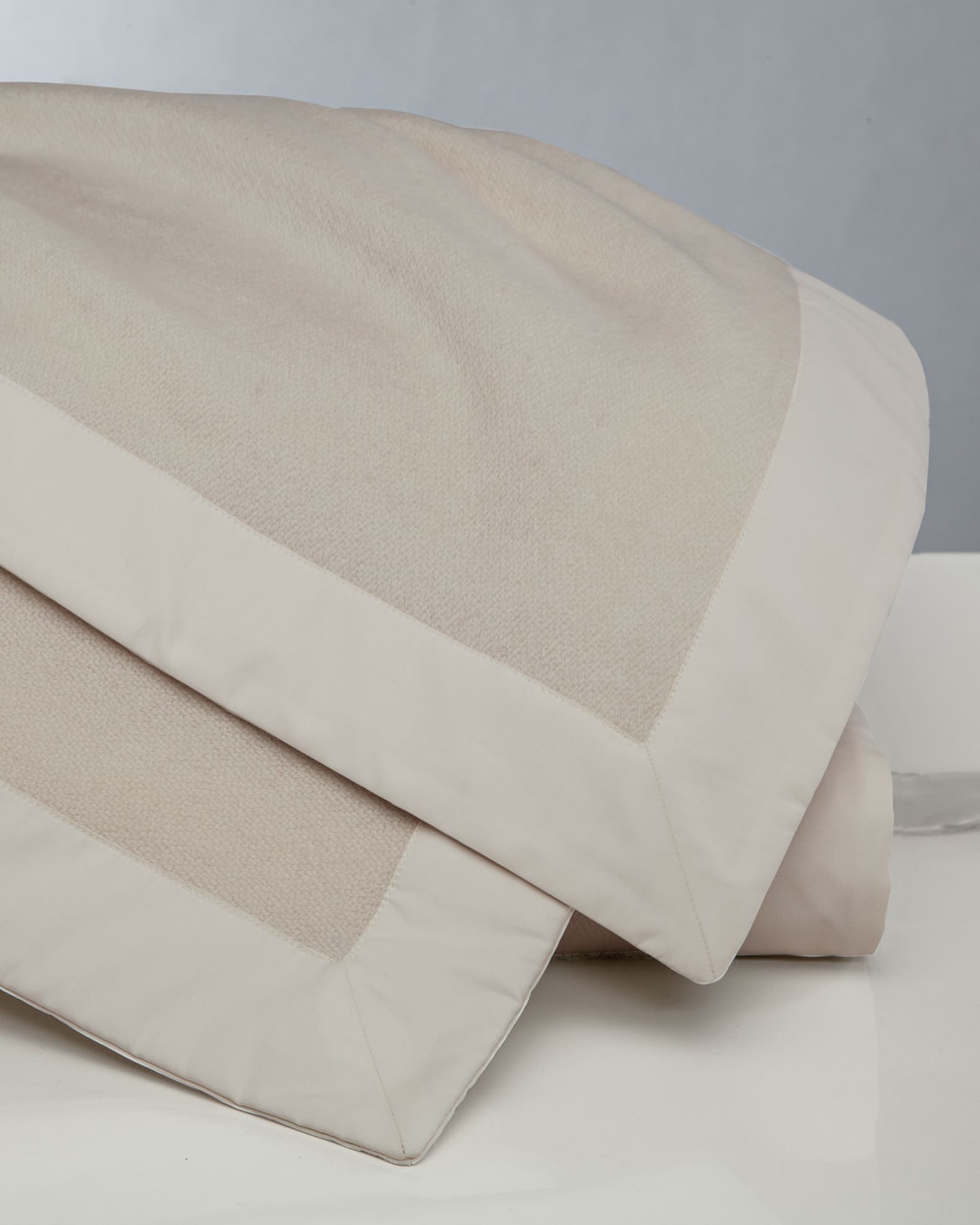 Serena Cashmere Blanket 0