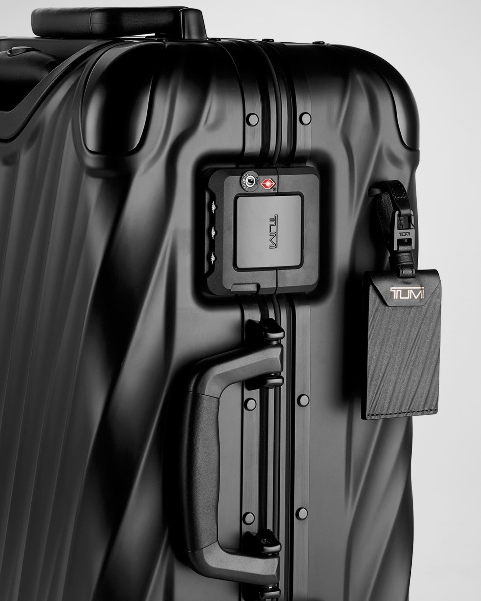 Neiman marcus tumi luggage store