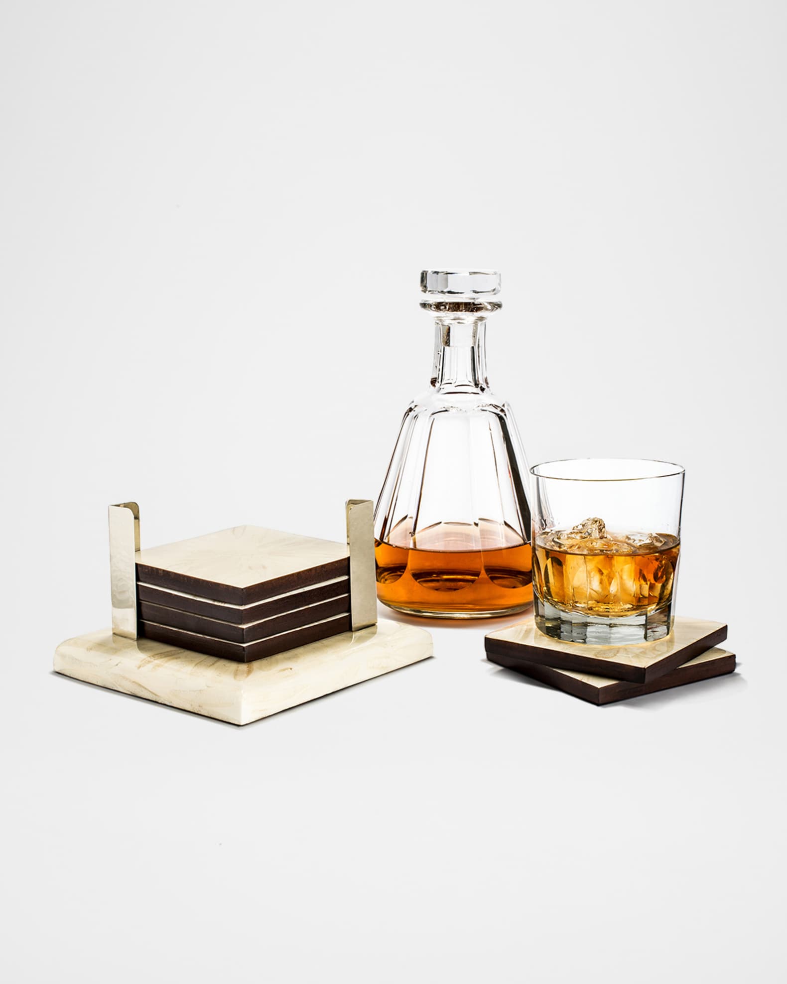 Light Almendro 6-Coaster Set with Silver Holders 0