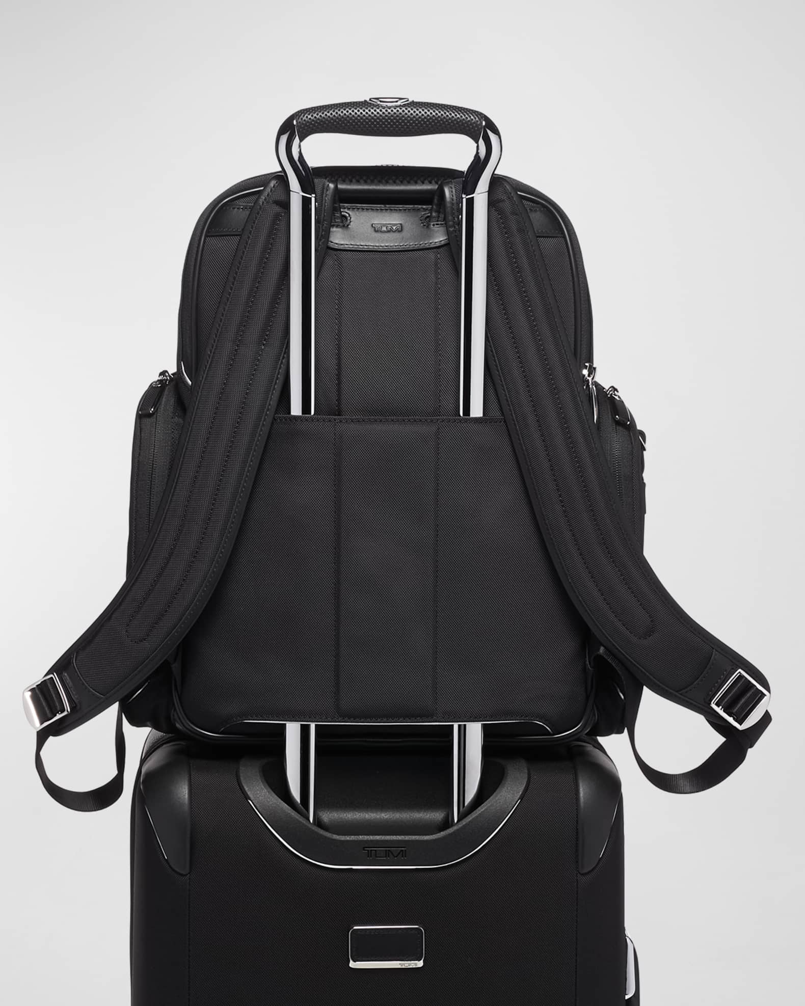 Larson backpack discount