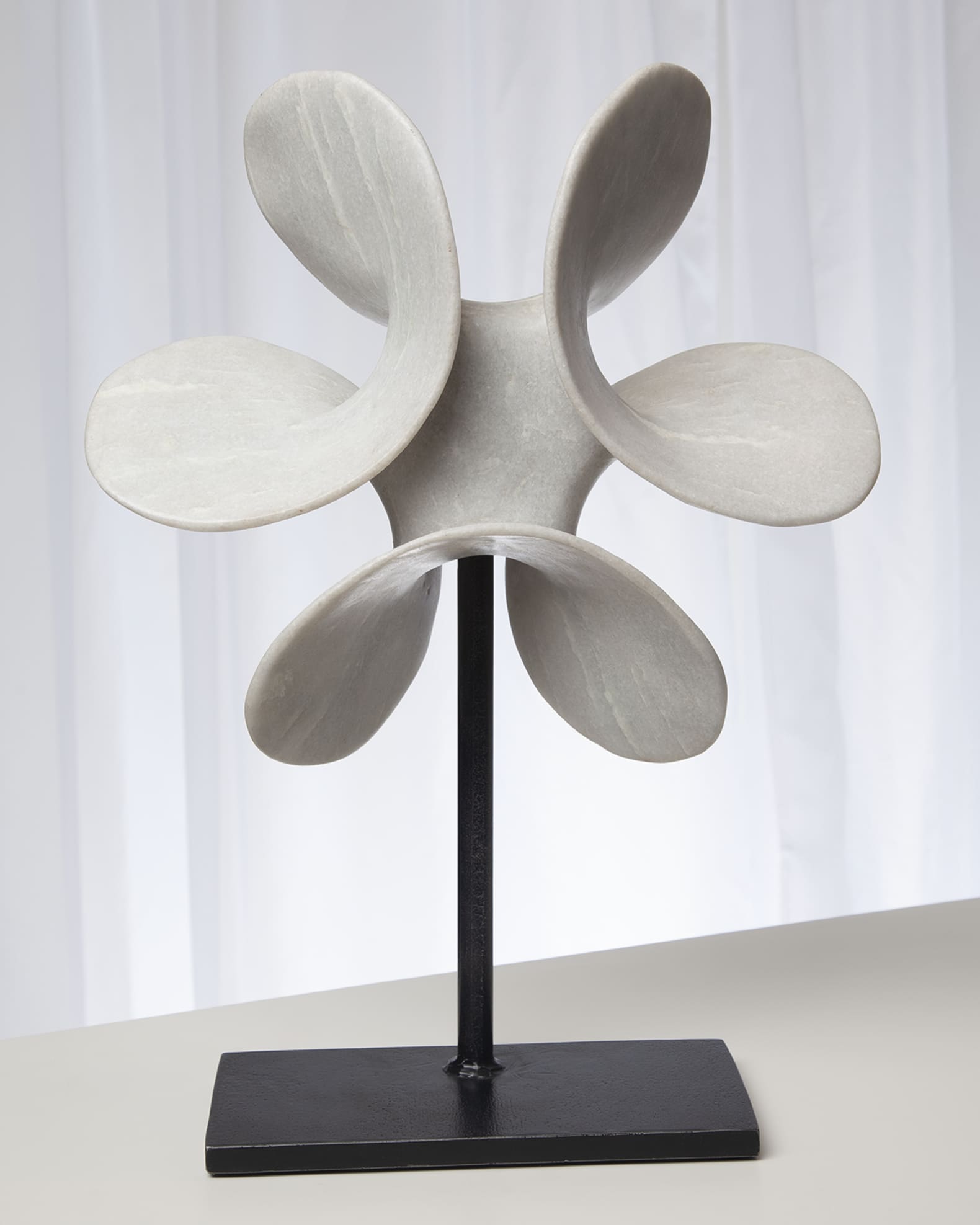 Pankhudee Sculpture on Stand 0