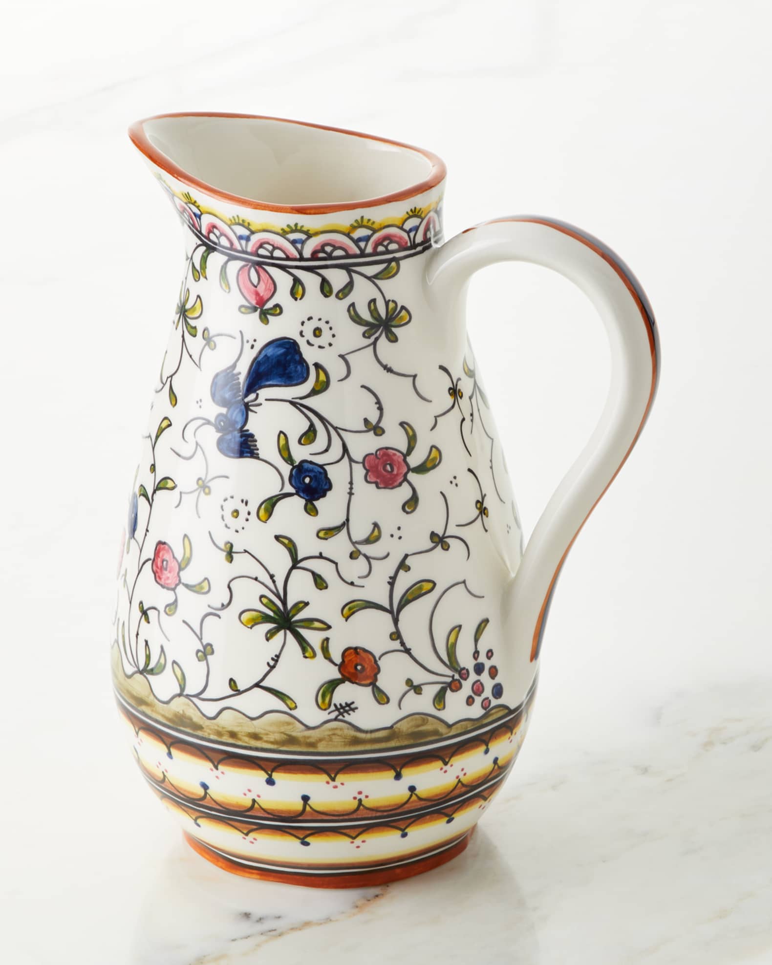 Pavoes Pitcher 1