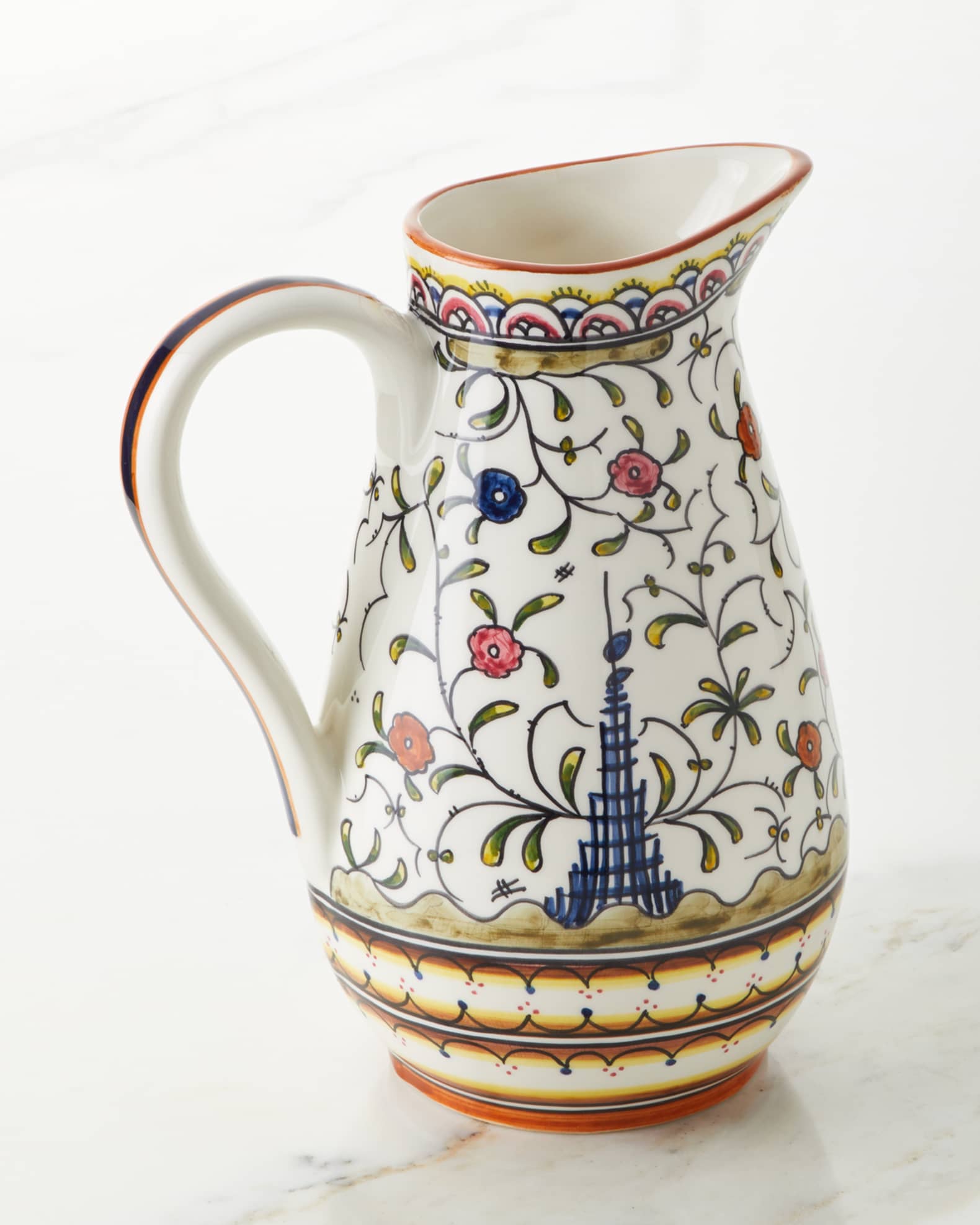 Pavoes Pitcher 0