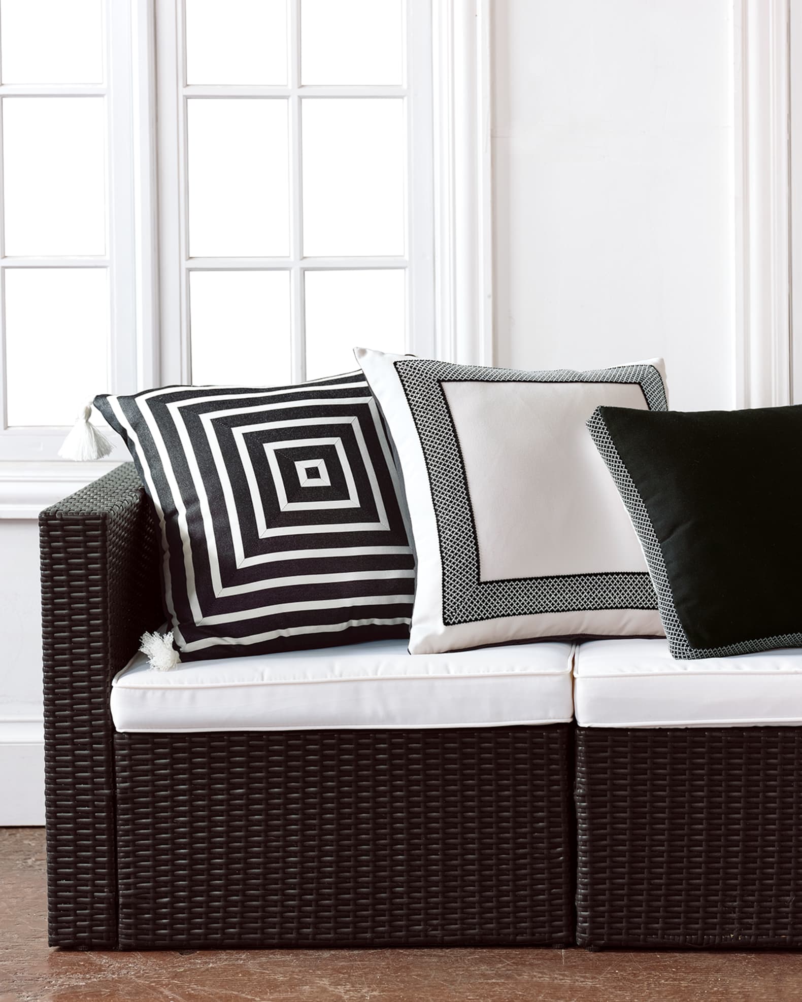 Colonial Tape Boxed Pillow 0
