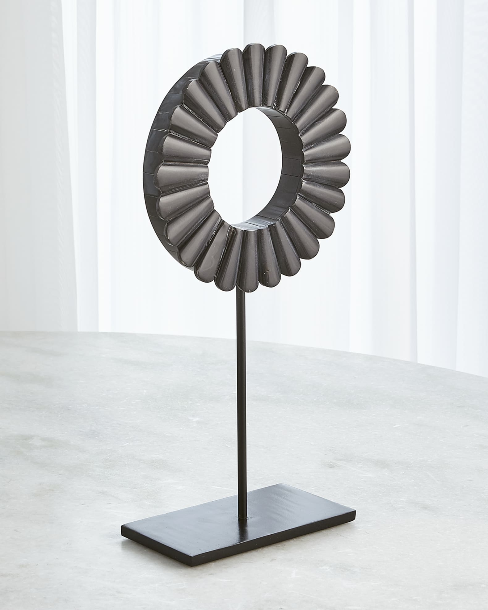 Small One Layer Mounted Ring Sculpture 1