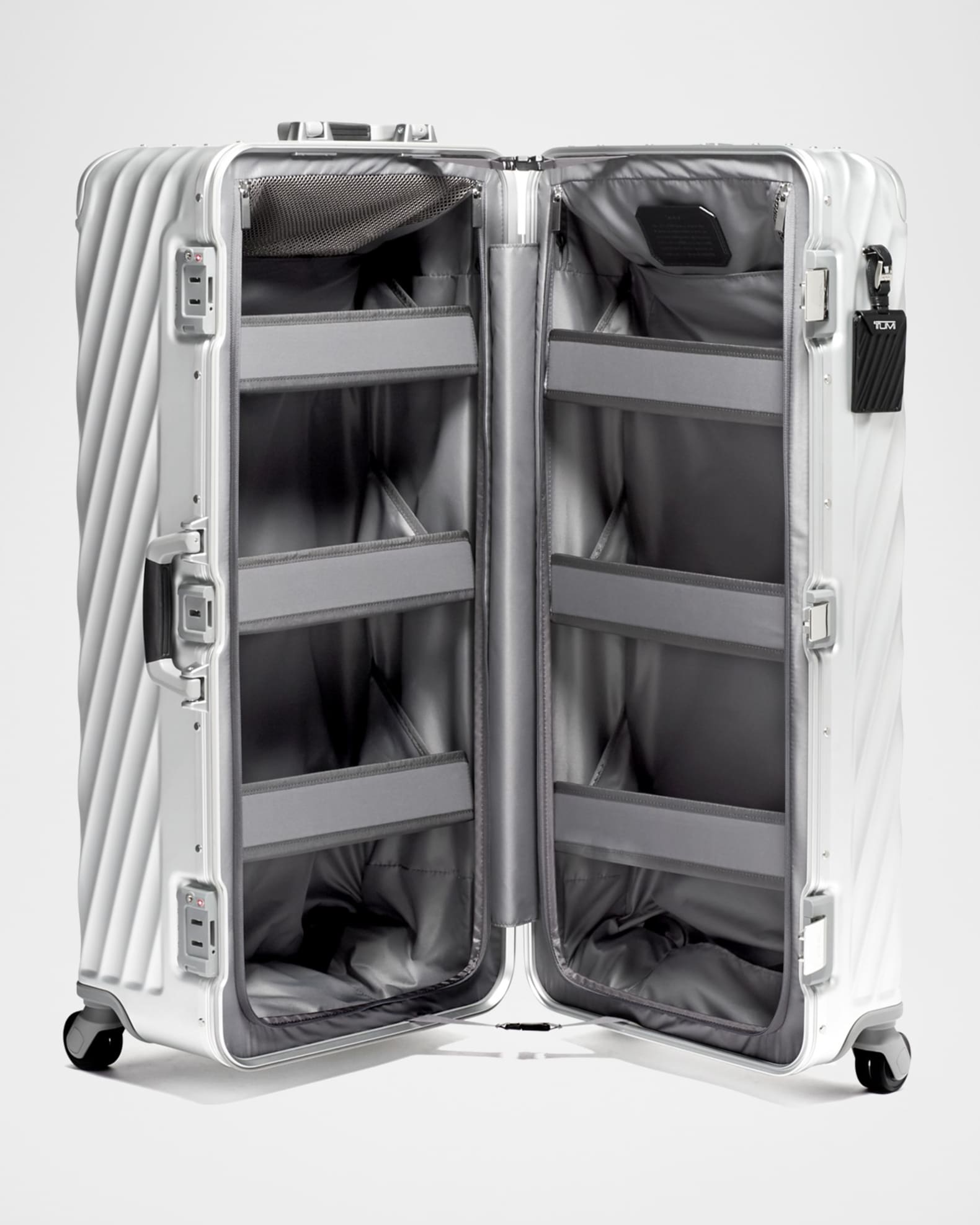 Rolling Trunk Luggage 1