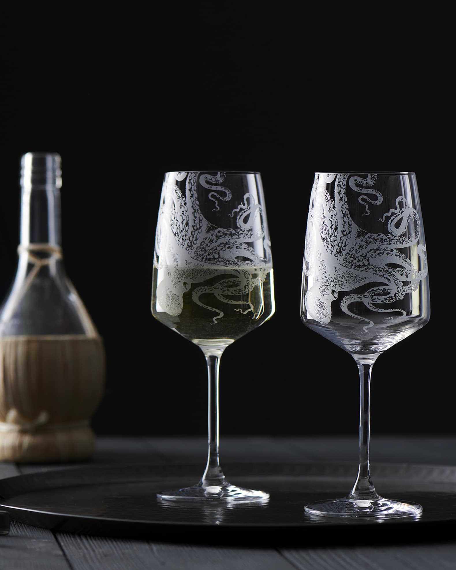 Lucy White Wine Glasses, Set of 2 1