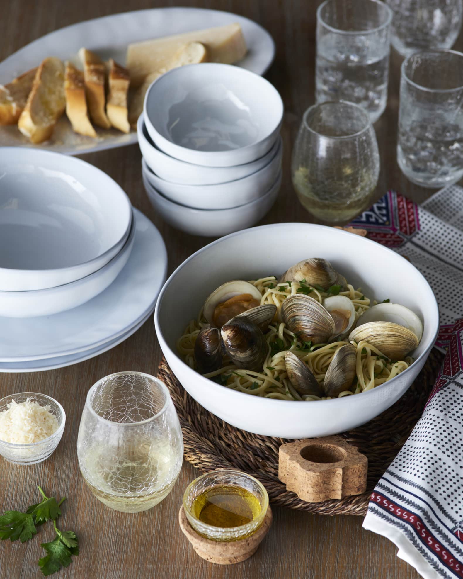 Quotidien 10" Serving Bowl - White Truffle 1