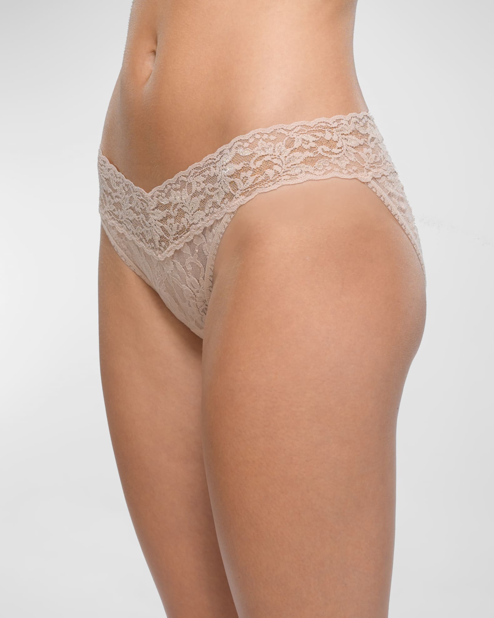 Signature Lace V-Kini Briefs 1