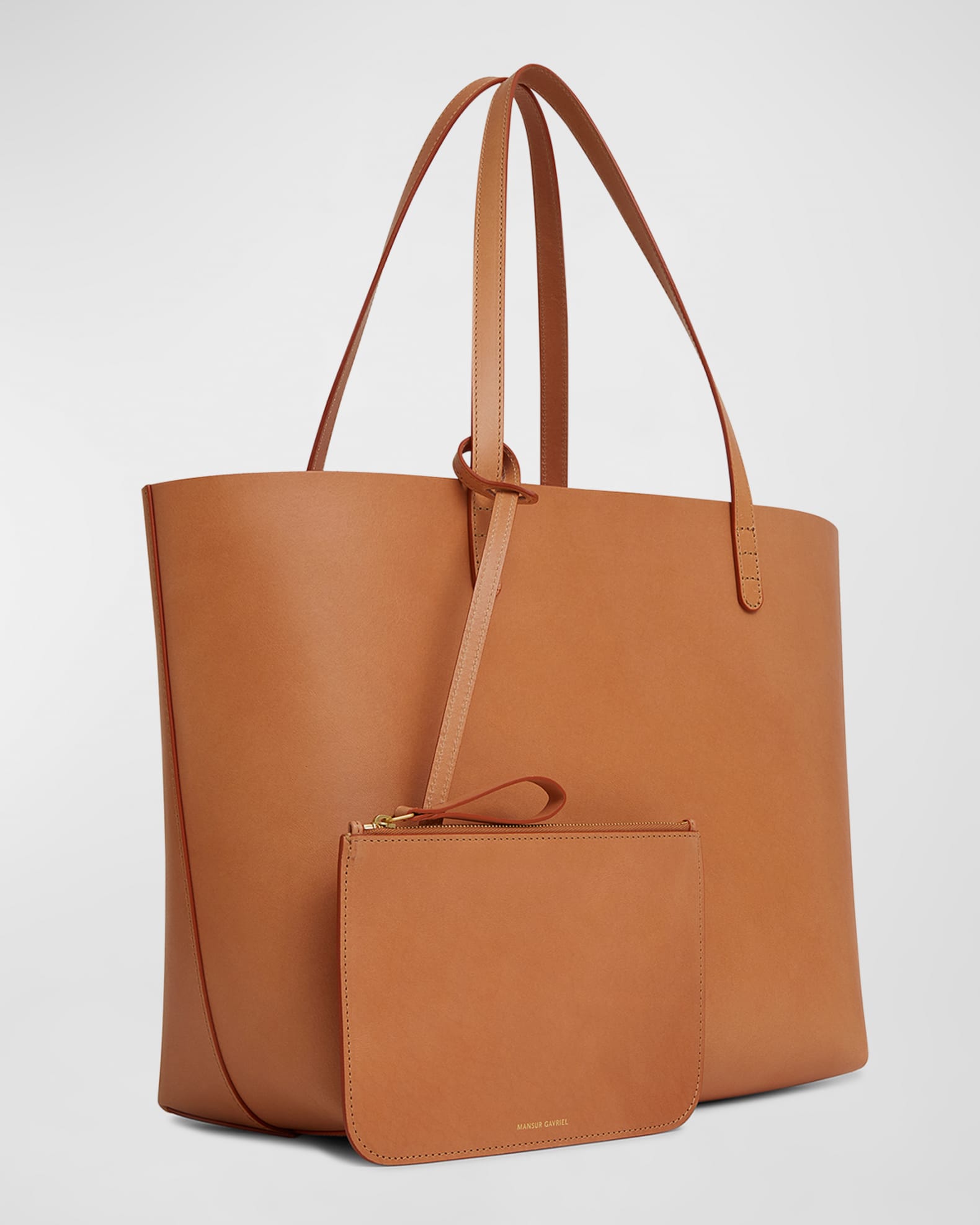 Pretty leather handbags are 40% off at the Mansur Gavriel summer sale