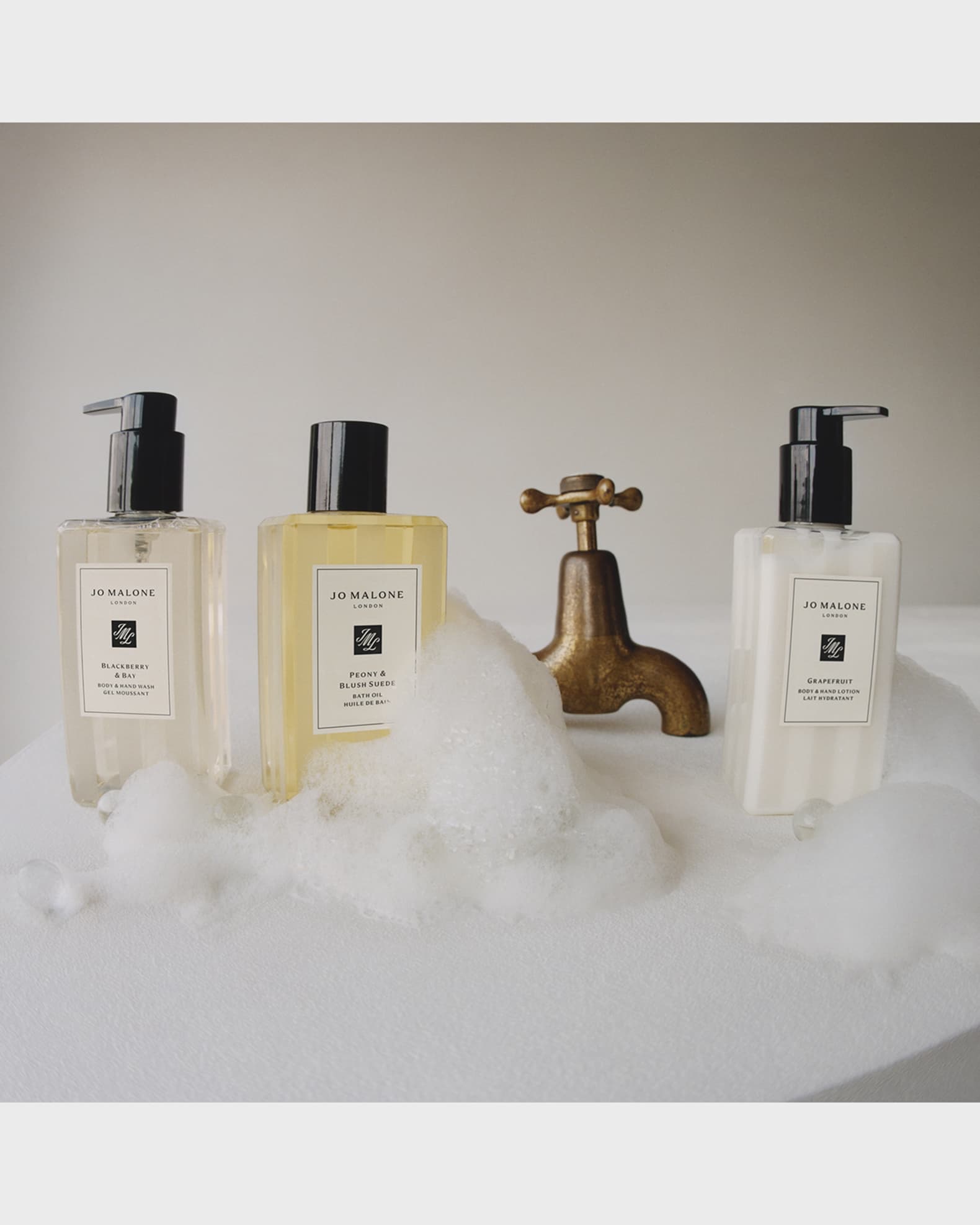 Jo Malone London Nectarine Blossom Honey Body Hand