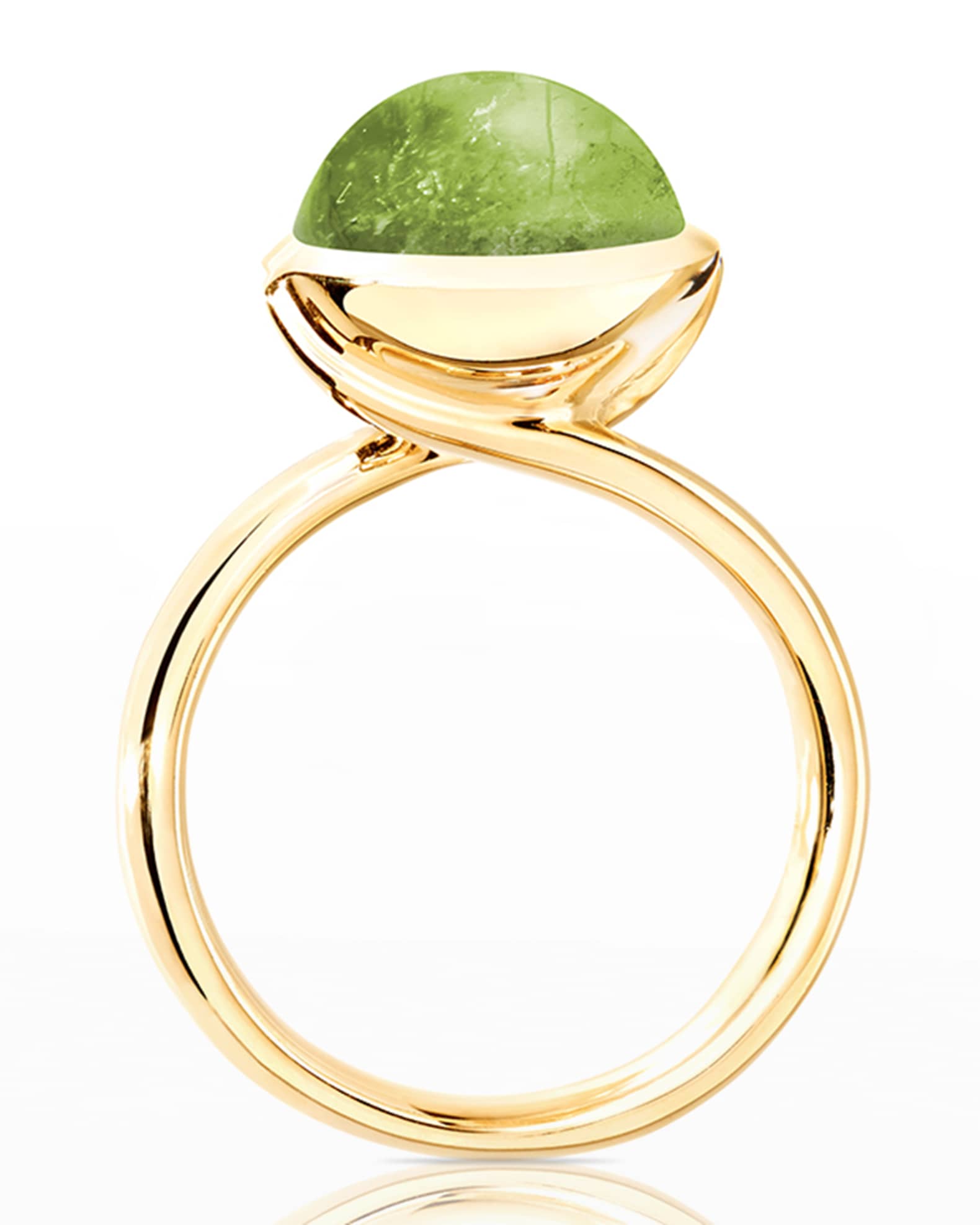 18k Yellow Gold Large Peridot Ring 1