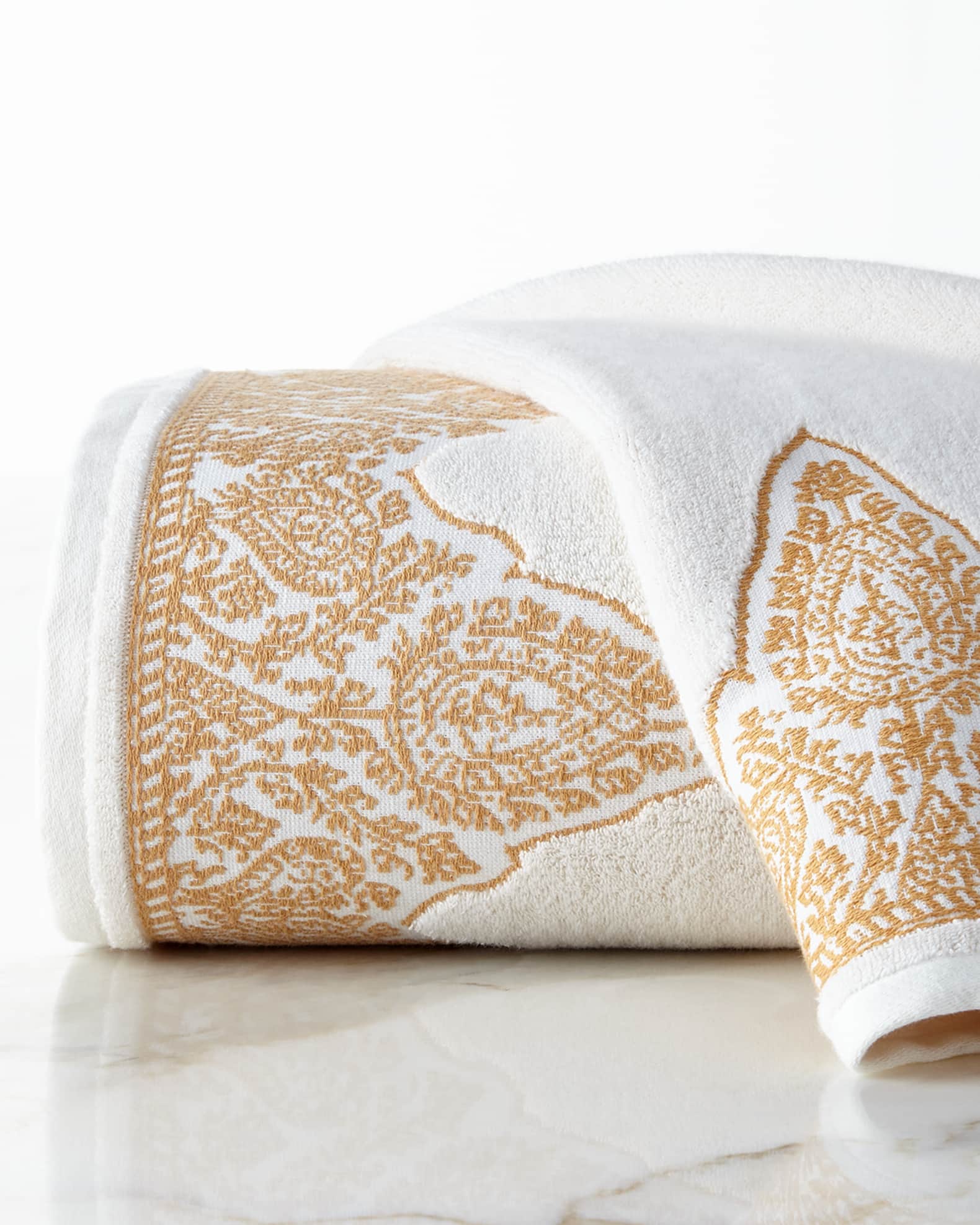 Nadir Bath Towel 0