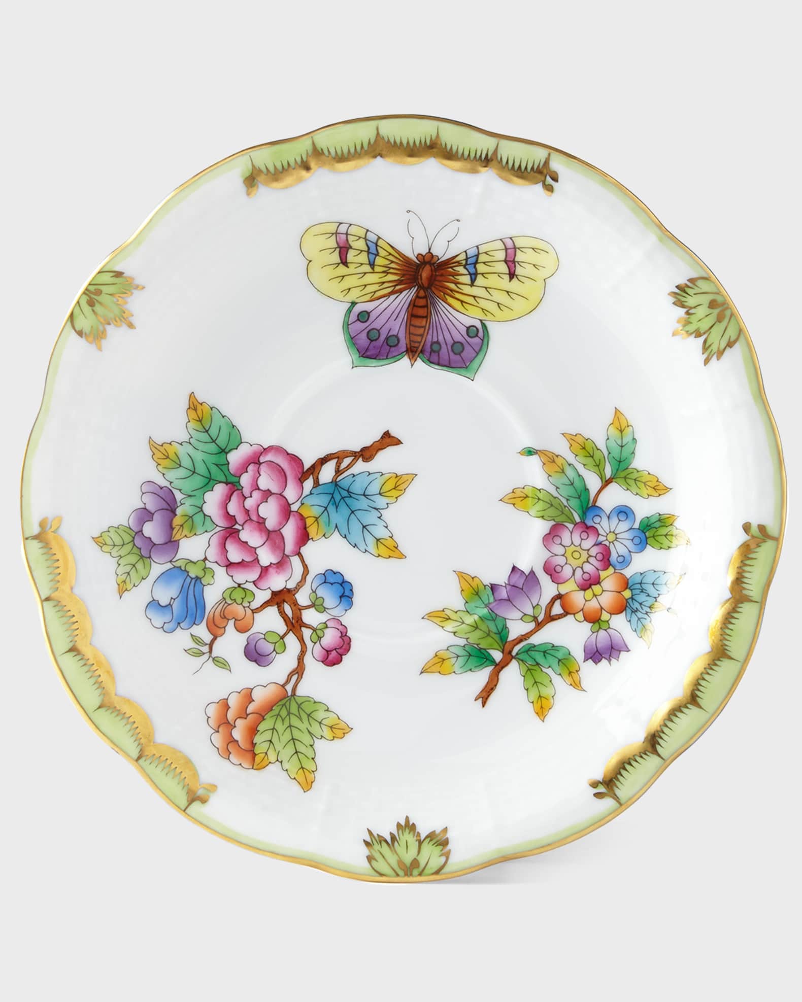 Queen Victoria Saucer 0