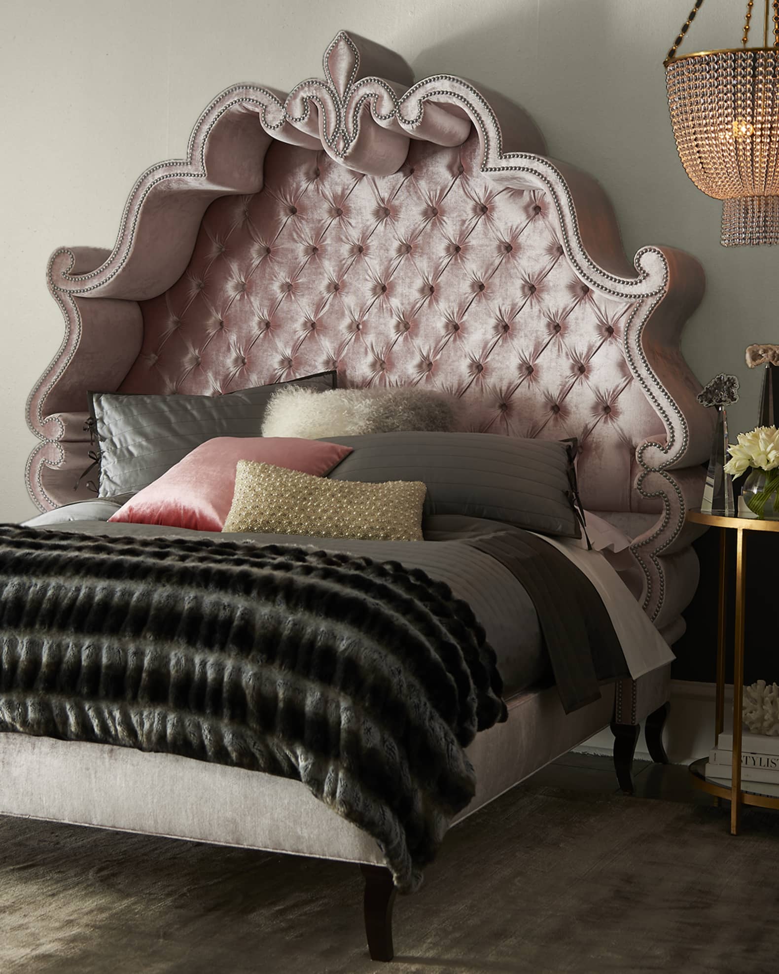 Maria Queen Tufted Bed 1