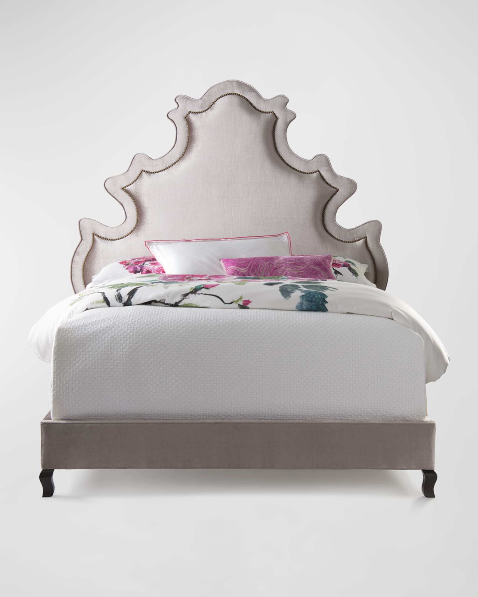 Pompidou King Bed 0