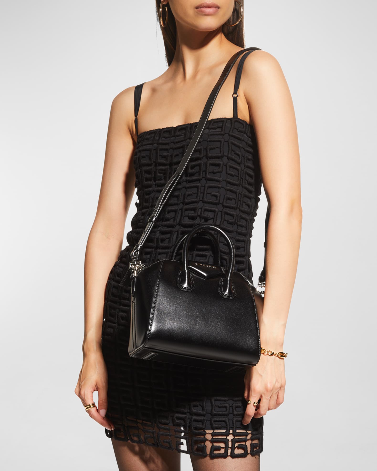 Antigona Mini Top Handle Bag in Box Leather 1