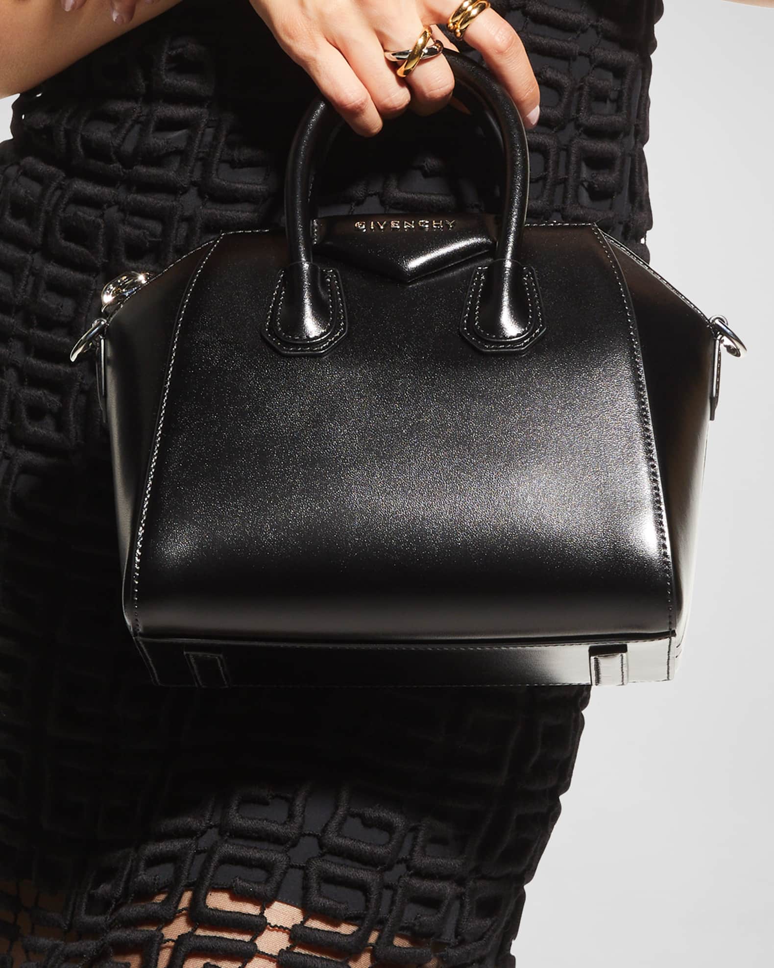 Antigona Mini Top Handle Bag in Box Leather