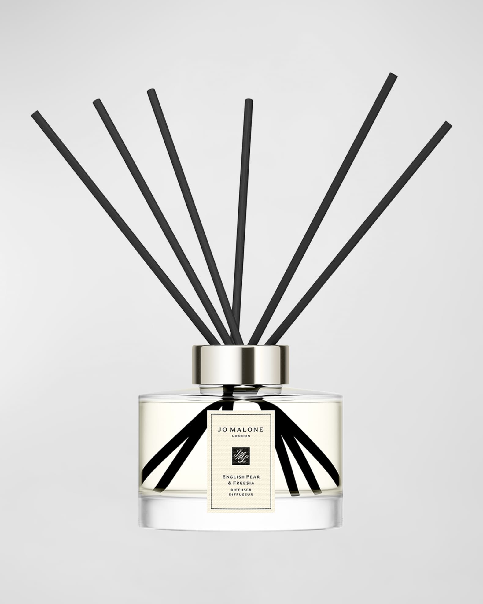 English Pear & Freesia Diffuser, 5.5 oz. 1