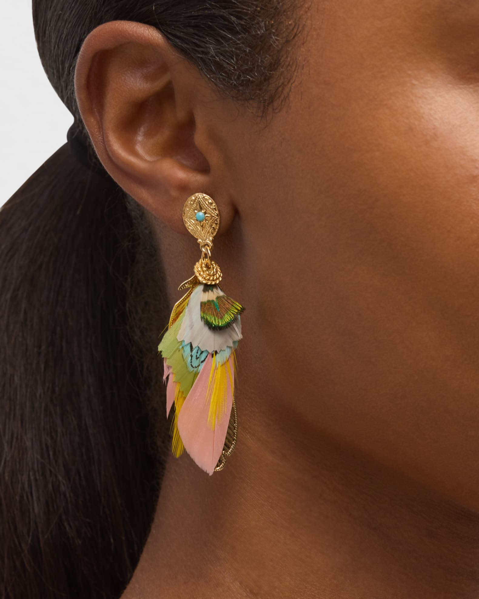 Sao Feather Drop Earrings 1