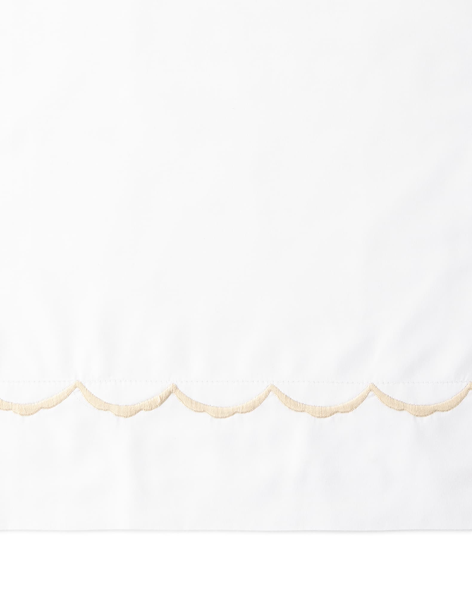 Matouk Scallop Full/Queen Embroidered 350 Thread Count Flat Sheet