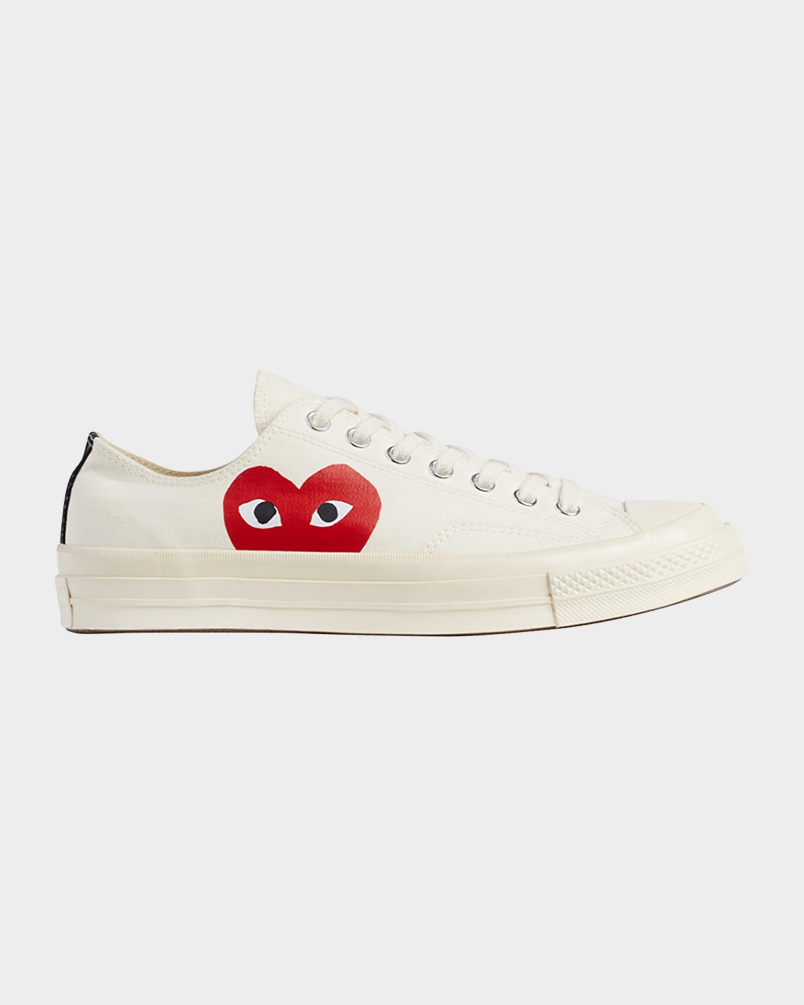 COMME des GARÇONS Chuck Taylor Comme des Garçons Play Chuck Taylor Low x Converse in Gray  main image 2