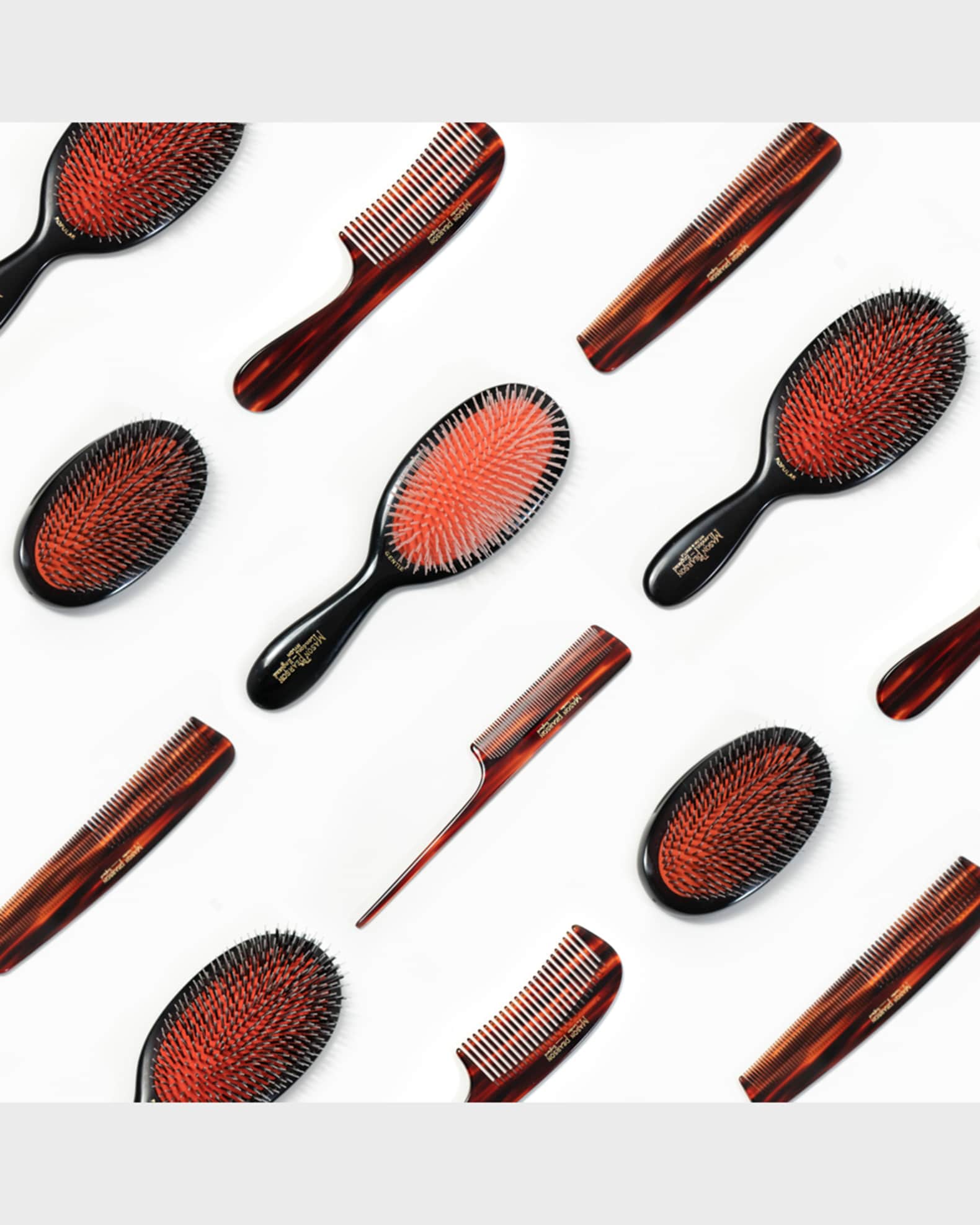 MASON PEARSON 
メイソンピアソン 
ハンディブリッスル ヘアブラシ Mason Pearson Handy Travel Hair Brush - Sensitive Pure