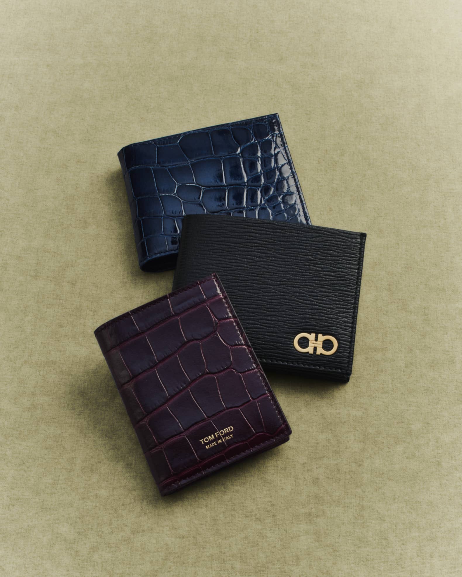 Salvatore ferragamo men's revival bifold wallet outlet