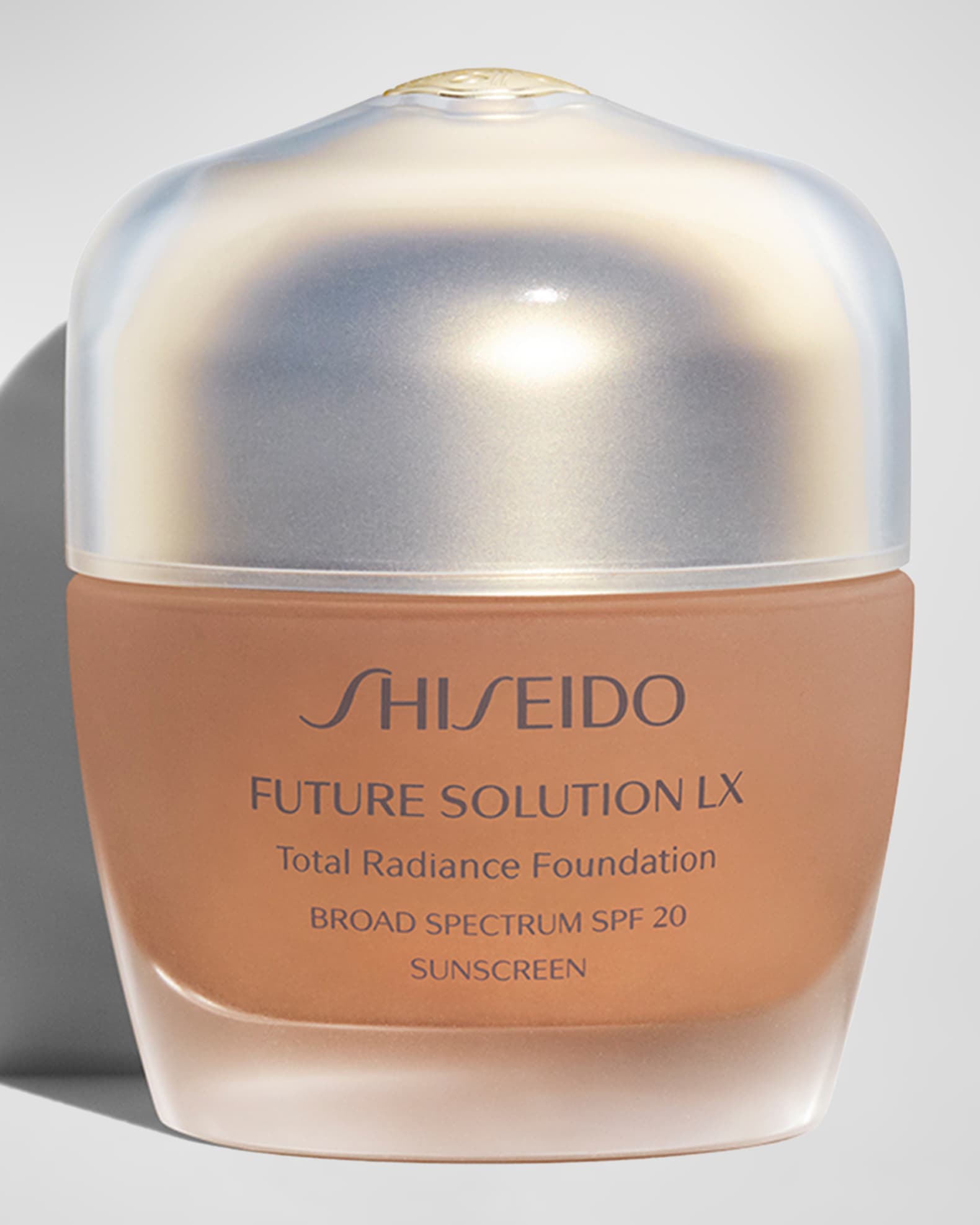 Shiseido Future Solution LX Total Radiance Foundation SPF 20