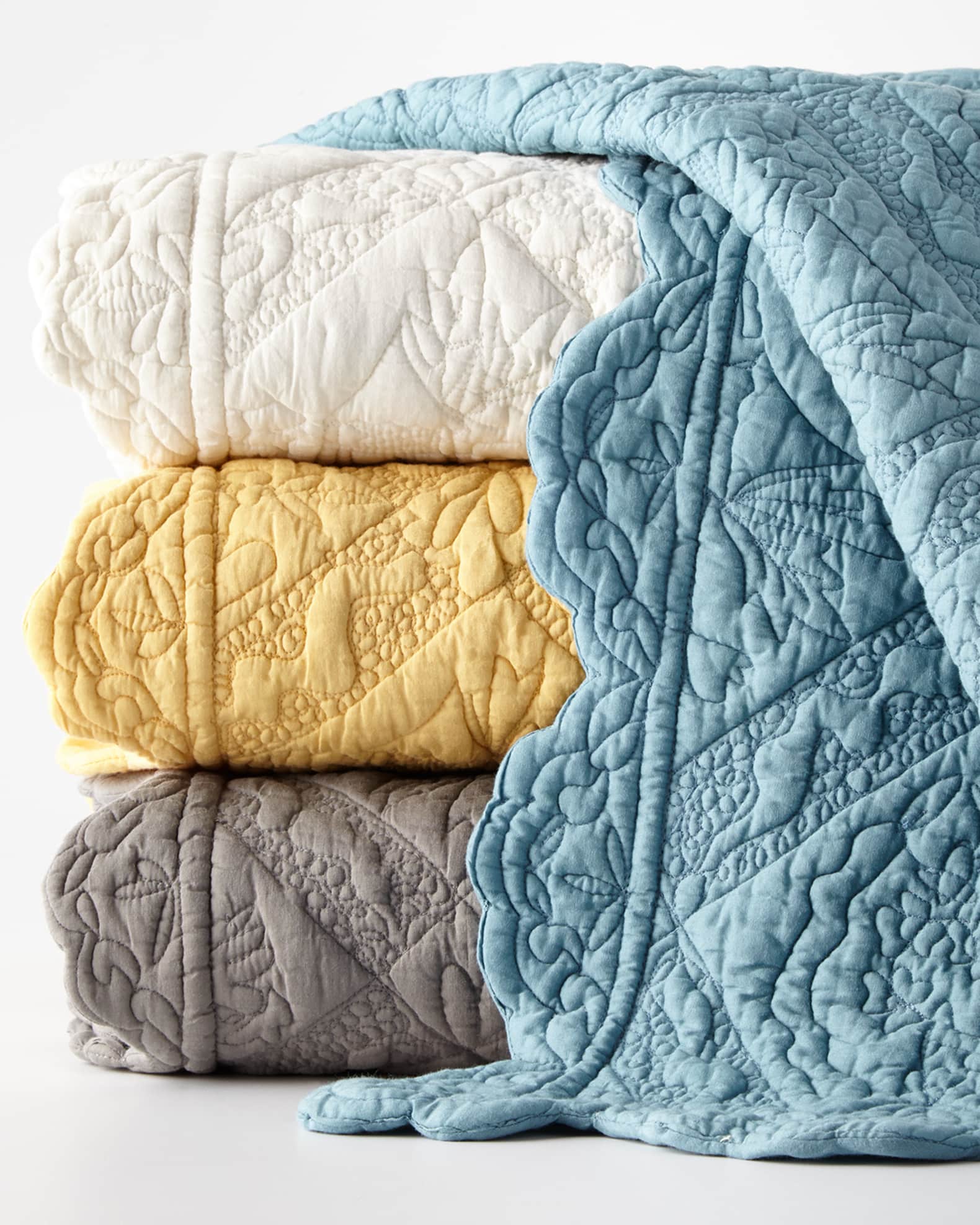 Zella Quilt