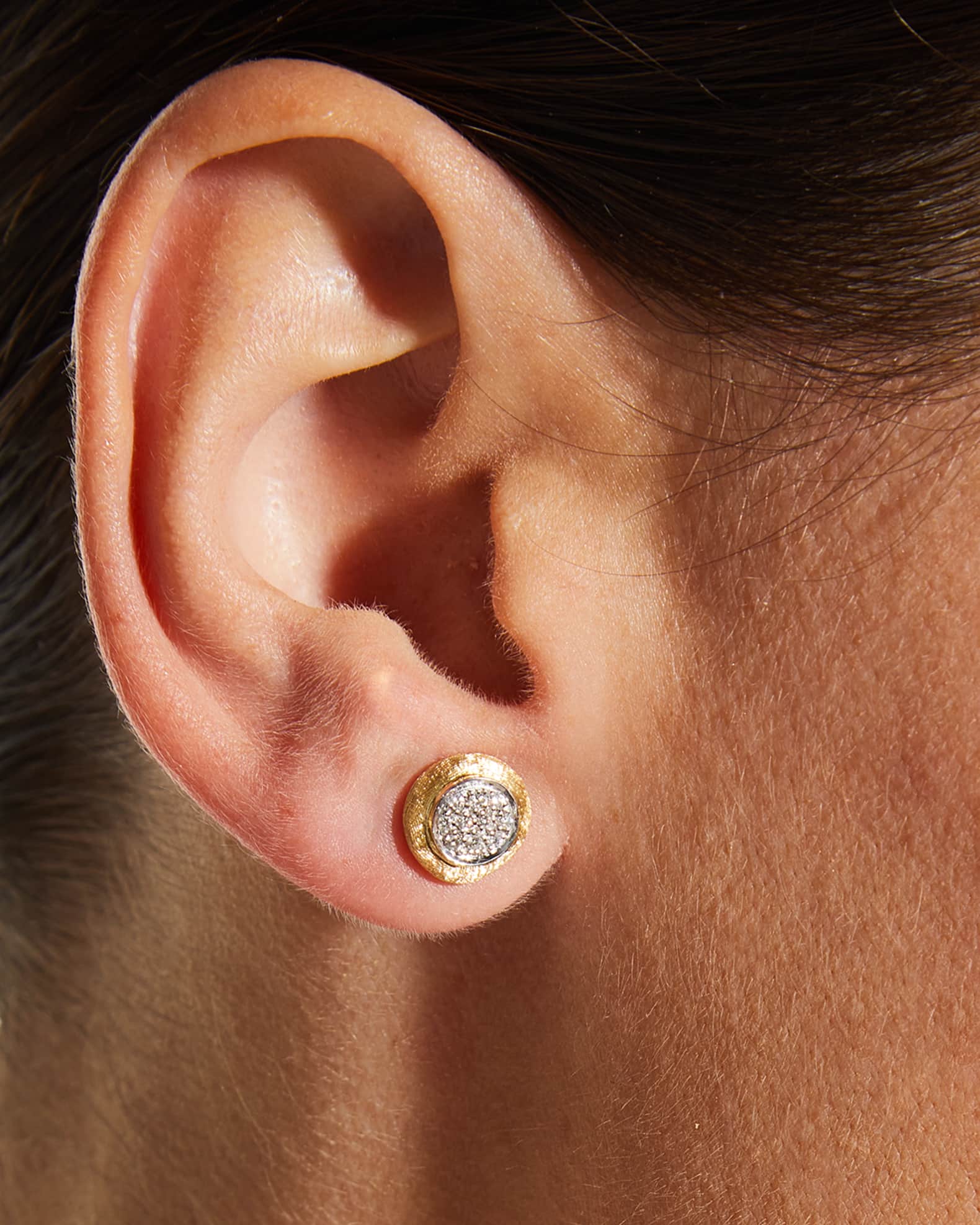 Jaipur 18K Gold Diamond Stud Earrings 1